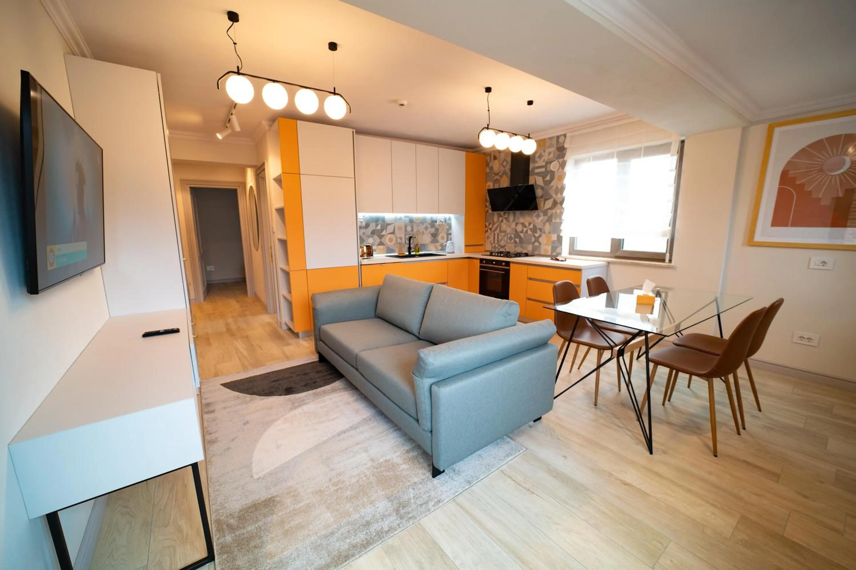 TV and multimedia in First Apartments