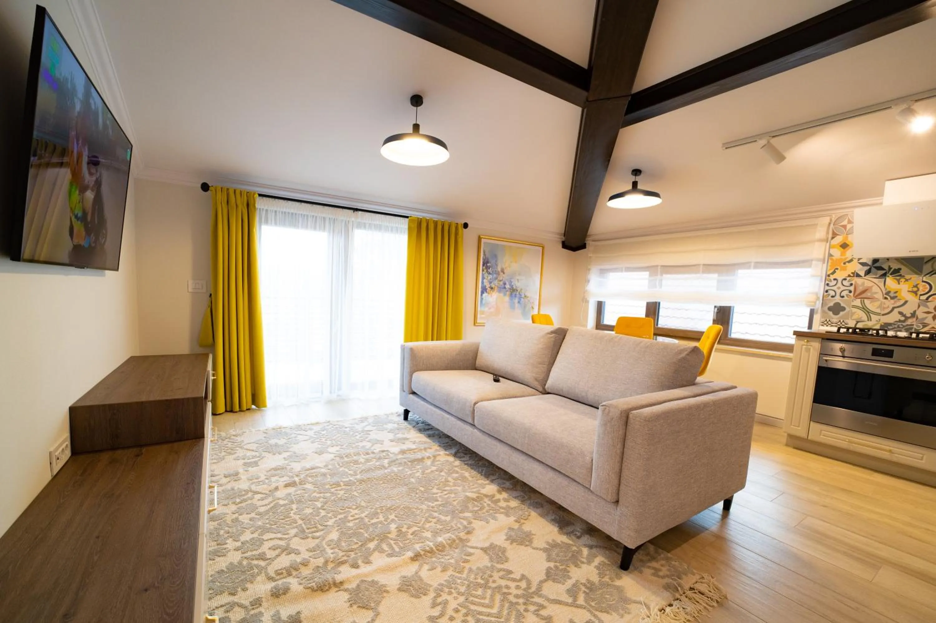 TV and multimedia in First Apartments