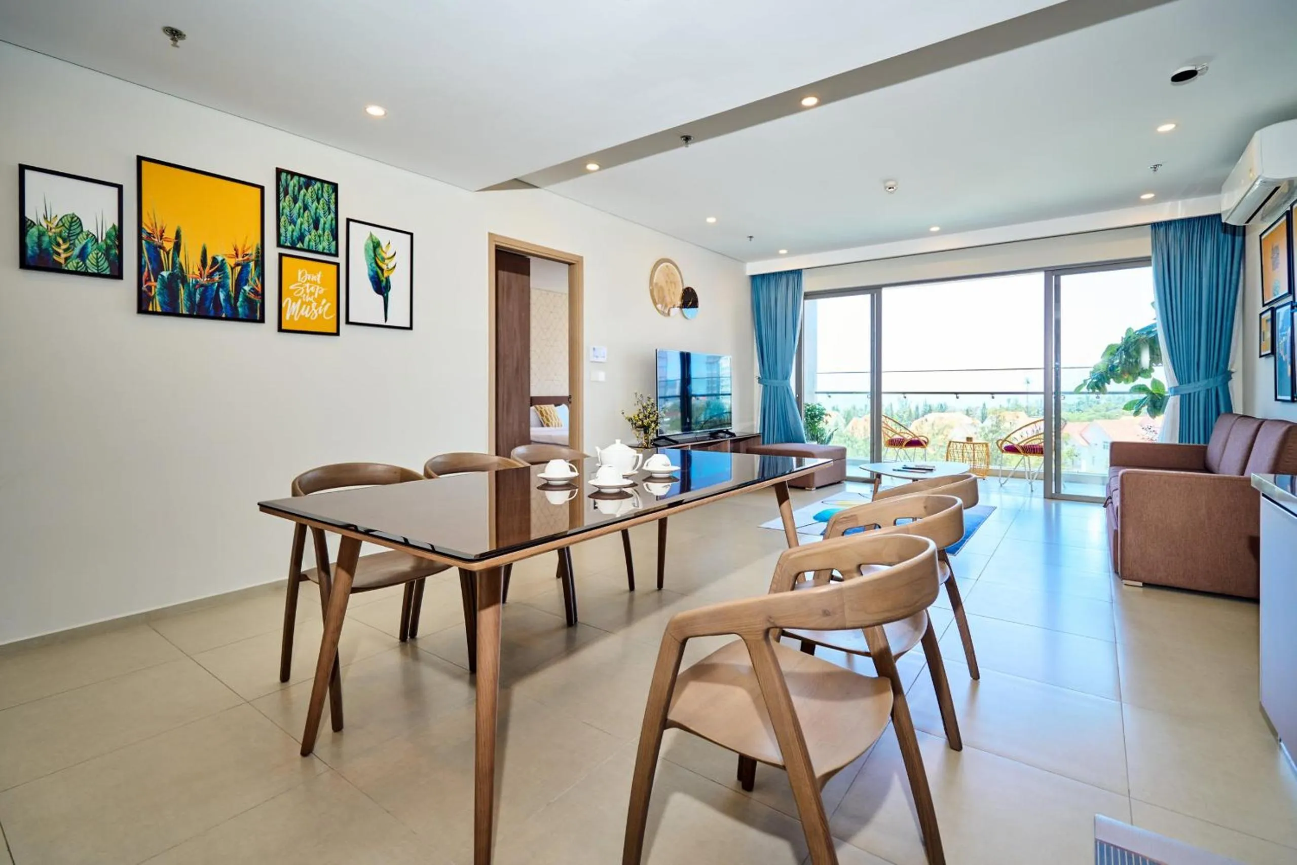 Living room in MeoMeo Homestay - The Sóng Apartment