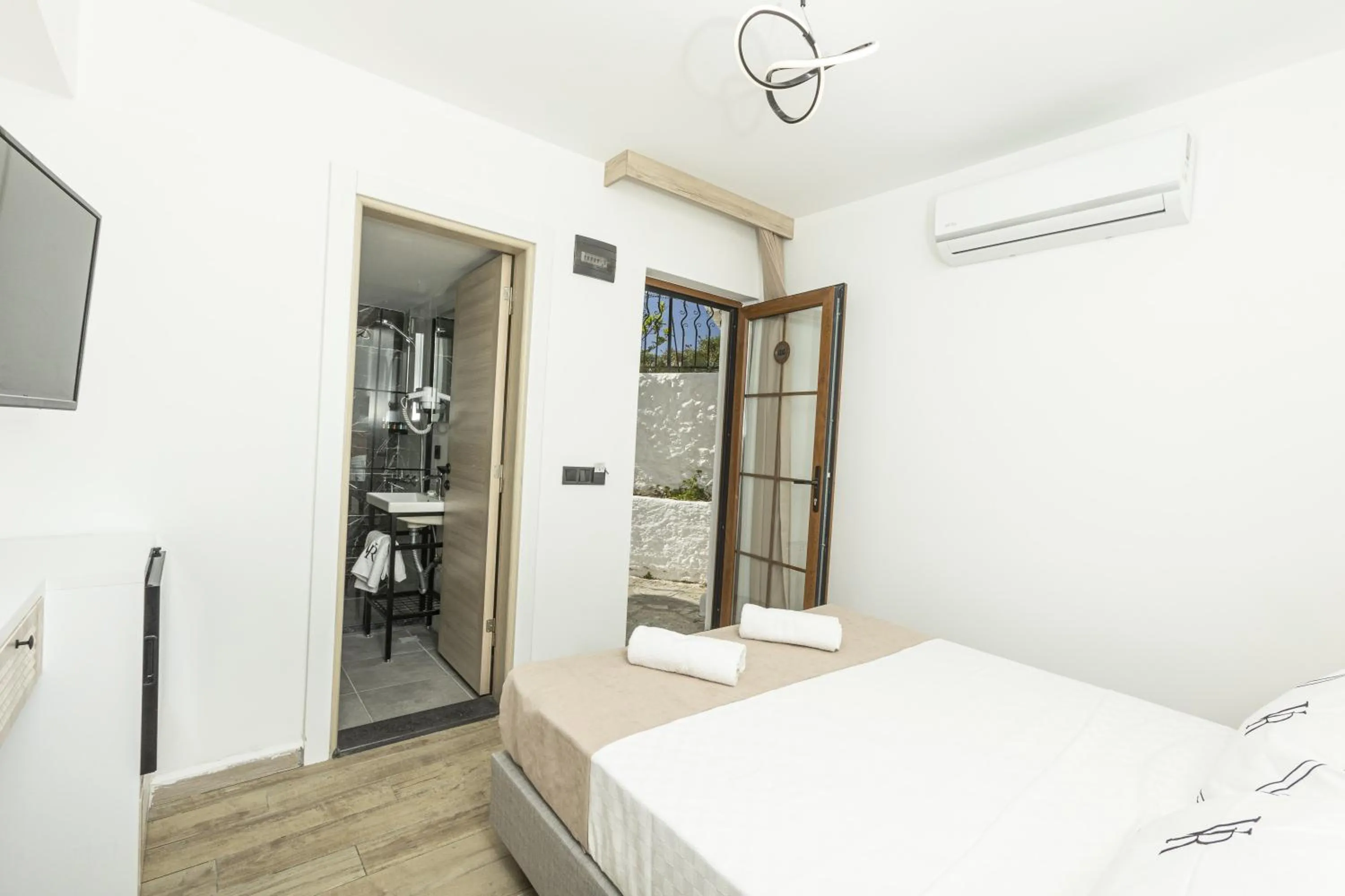 Photo of the whole room in Bodrum Vera Hotel