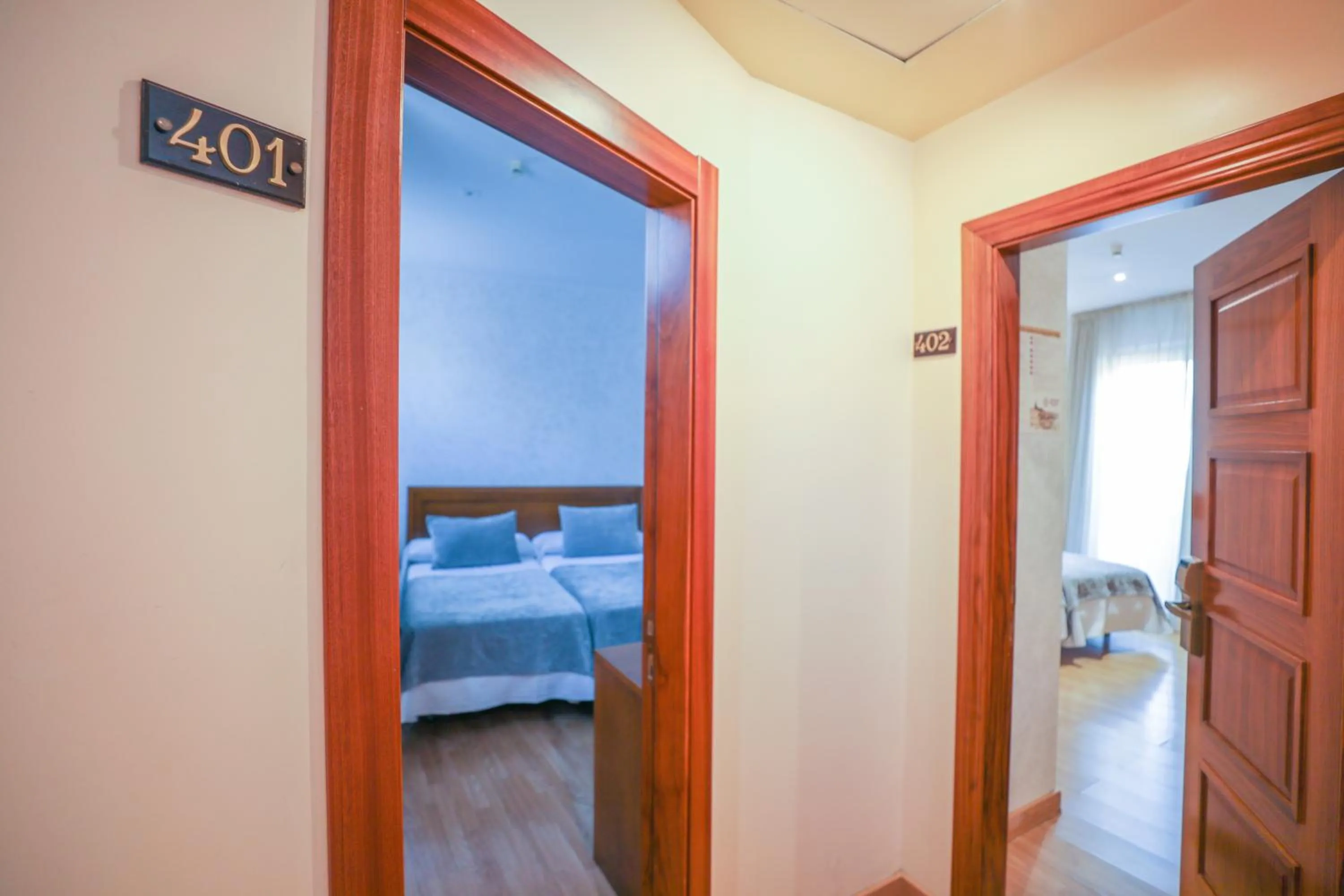 Photo of the whole room, Bed in Hotel Granada Centro