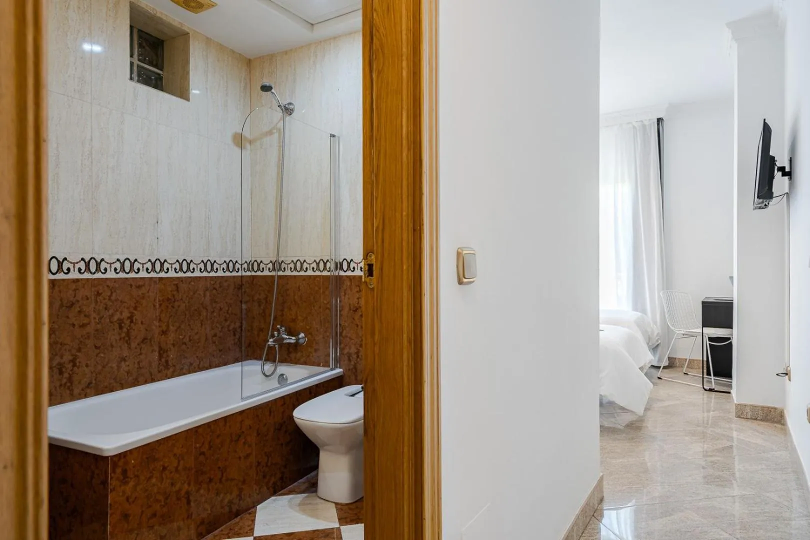 Bathroom in Hotel Agur