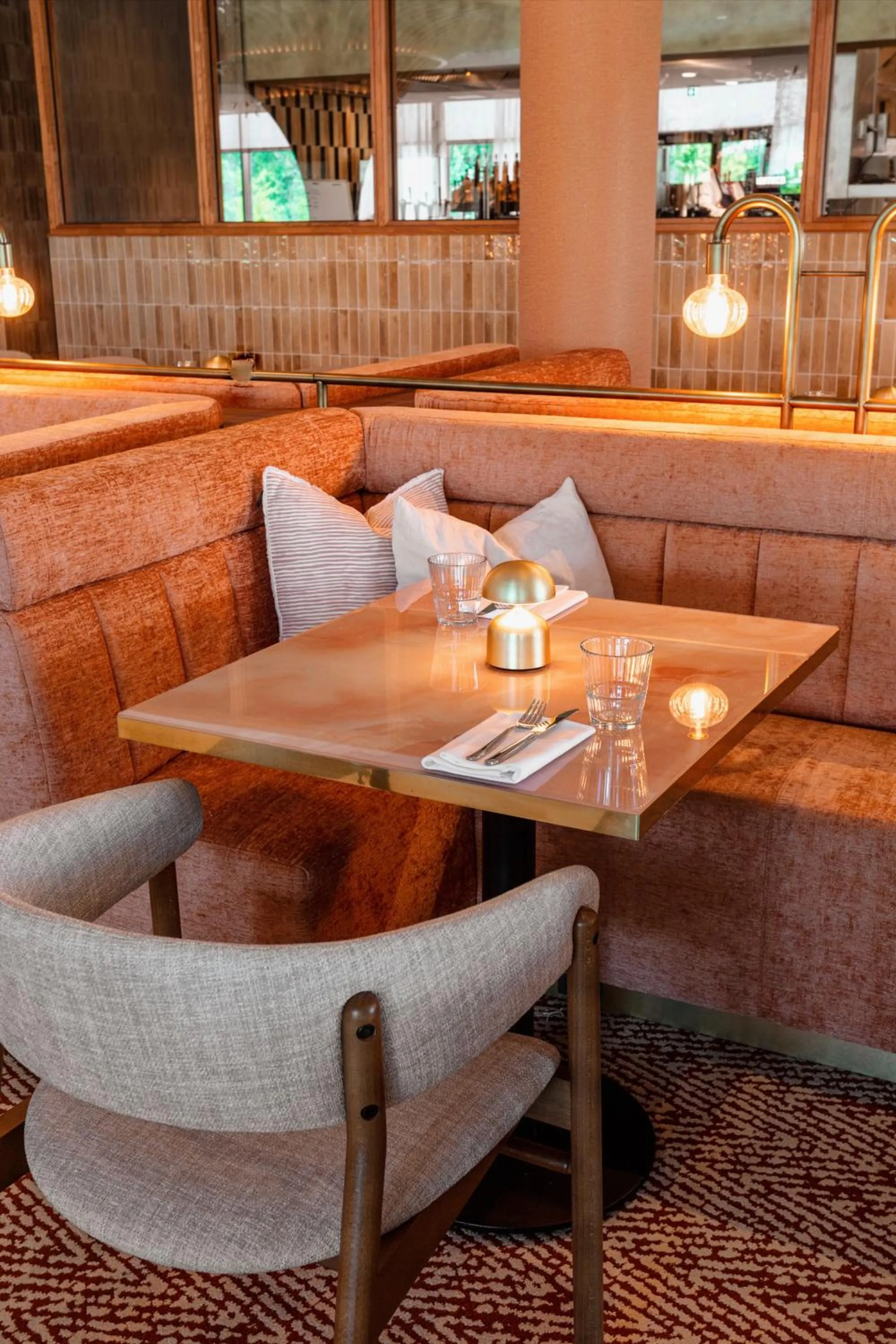 Restaurant/places to eat in Van der Valk Hotel Eindhoven-Best