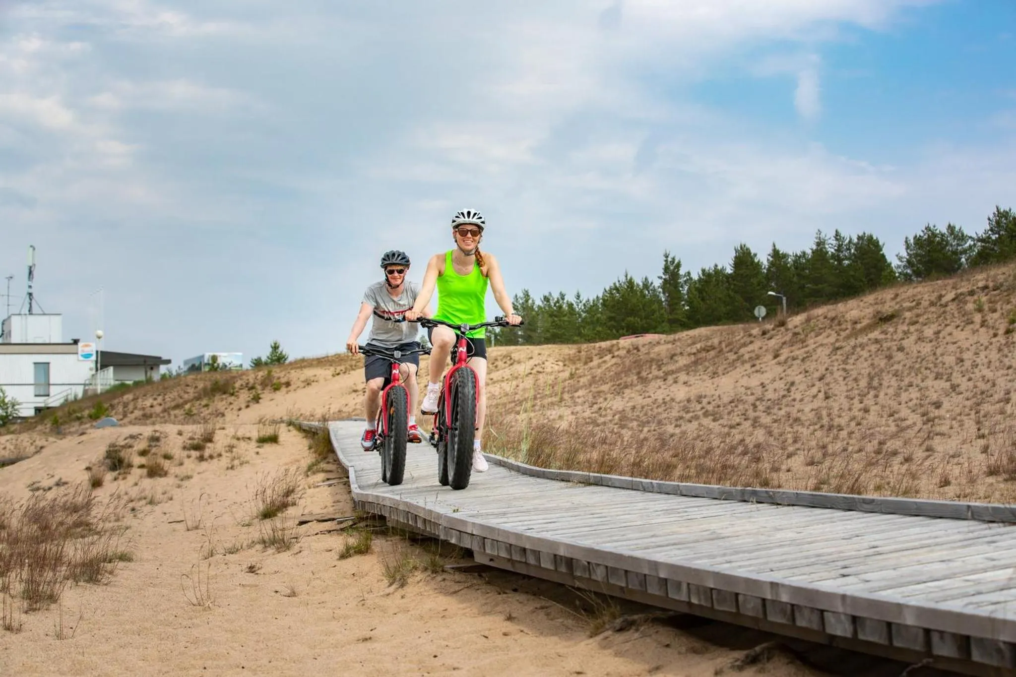 Cycling in Sandy Kelt - Irish House Apartments