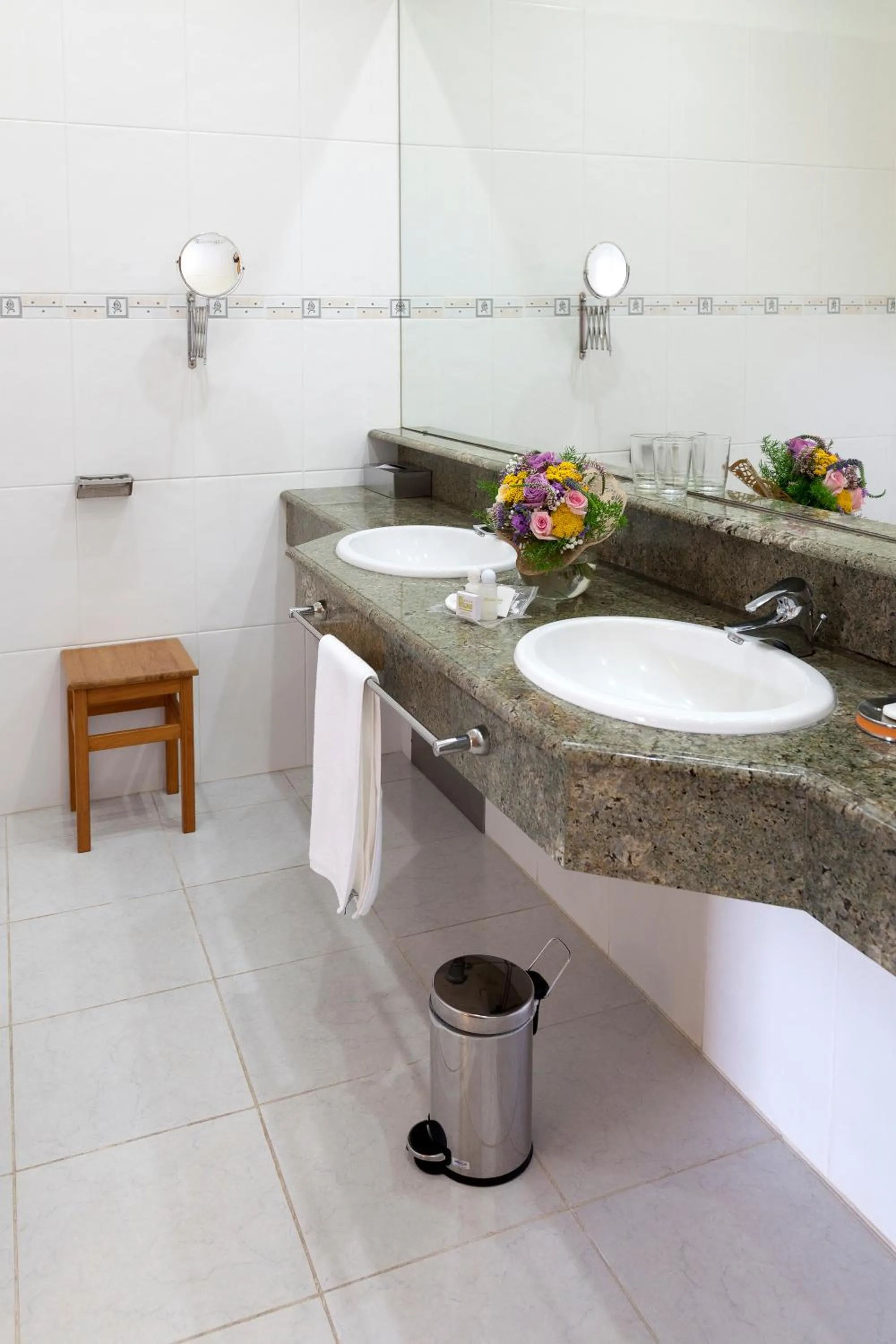 Bathroom in Hotel Westfalenhaus