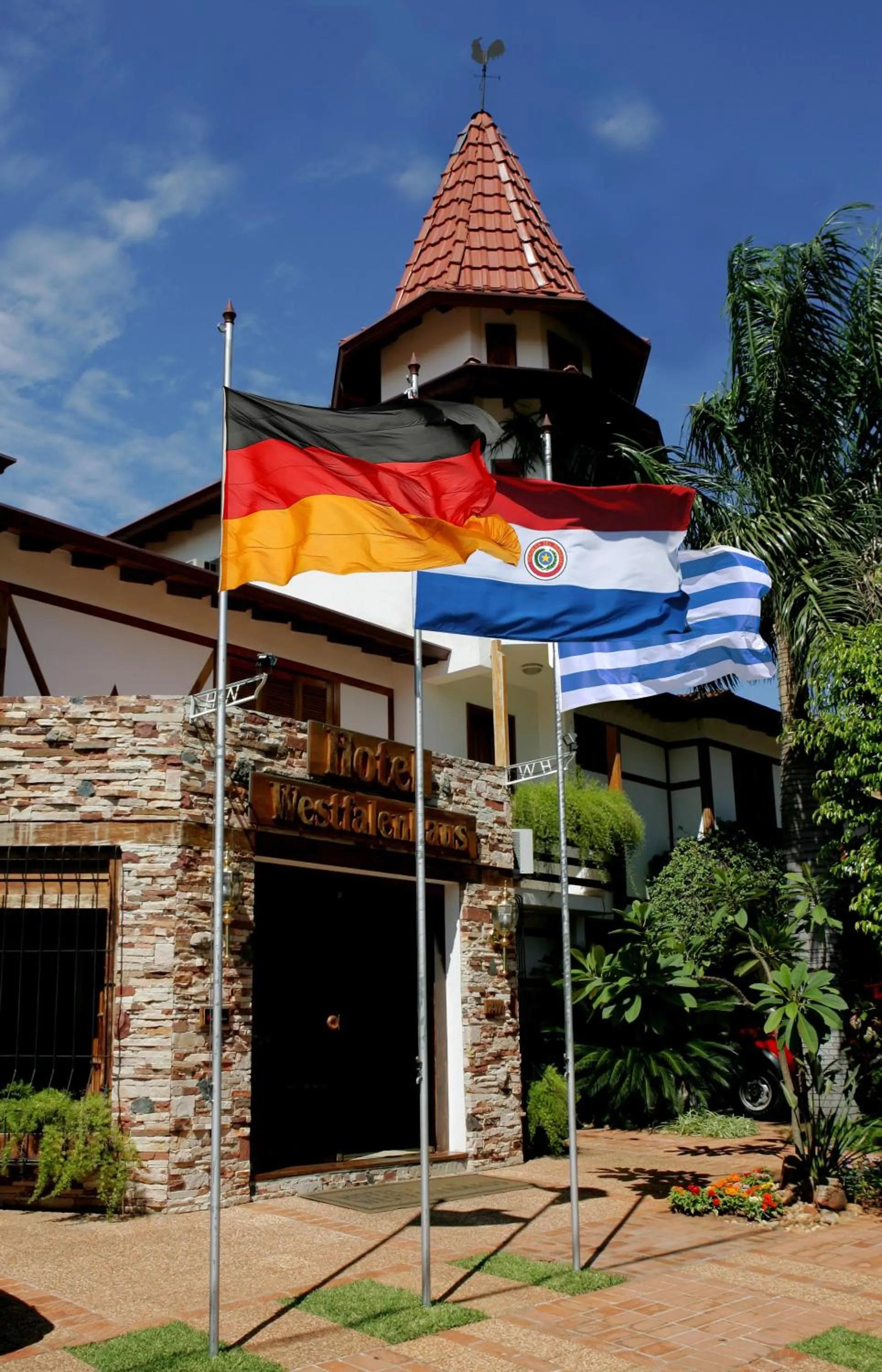 Facade/entrance in Hotel Westfalenhaus