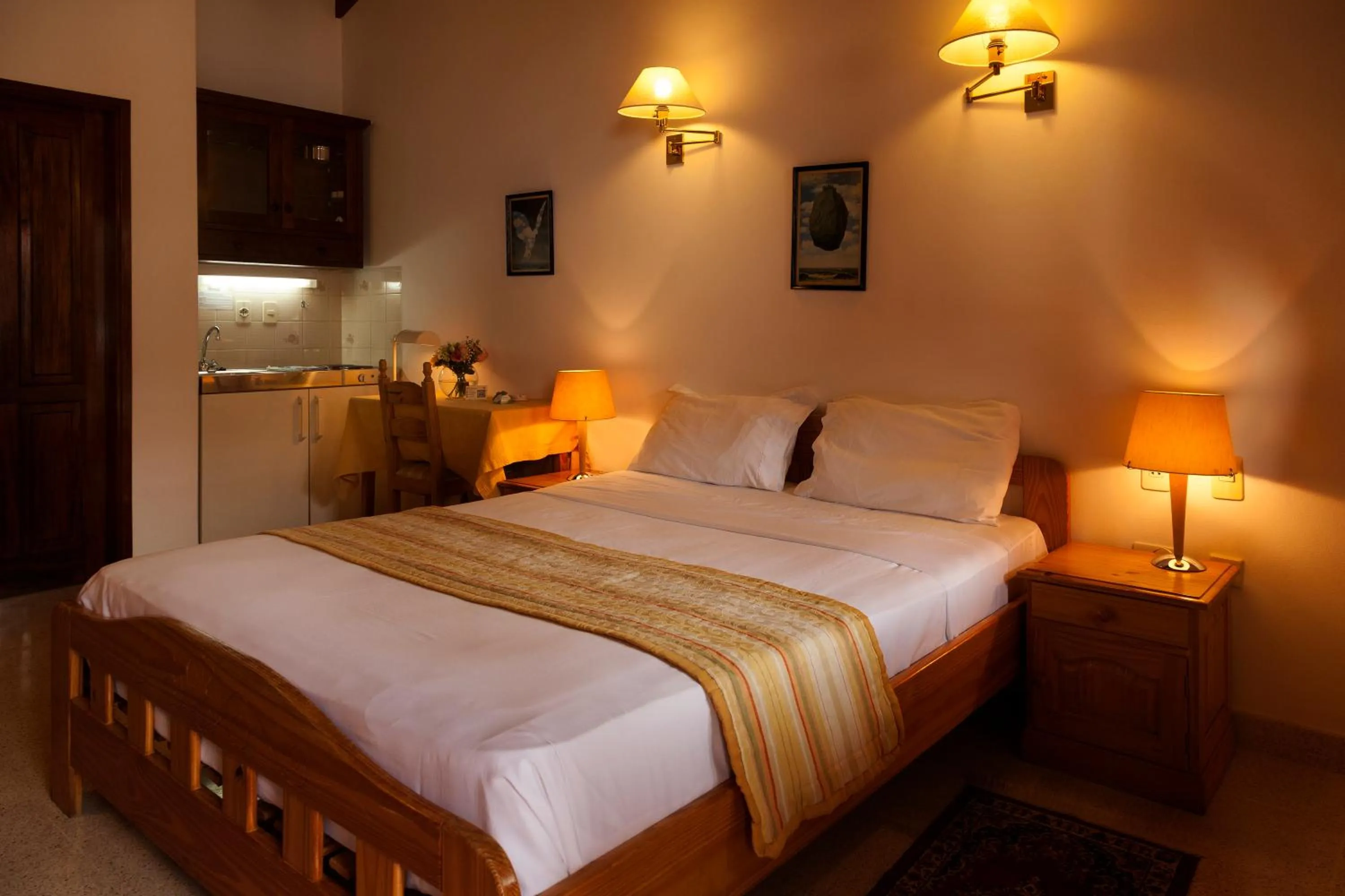 Bedroom, Bed in Hotel Westfalenhaus