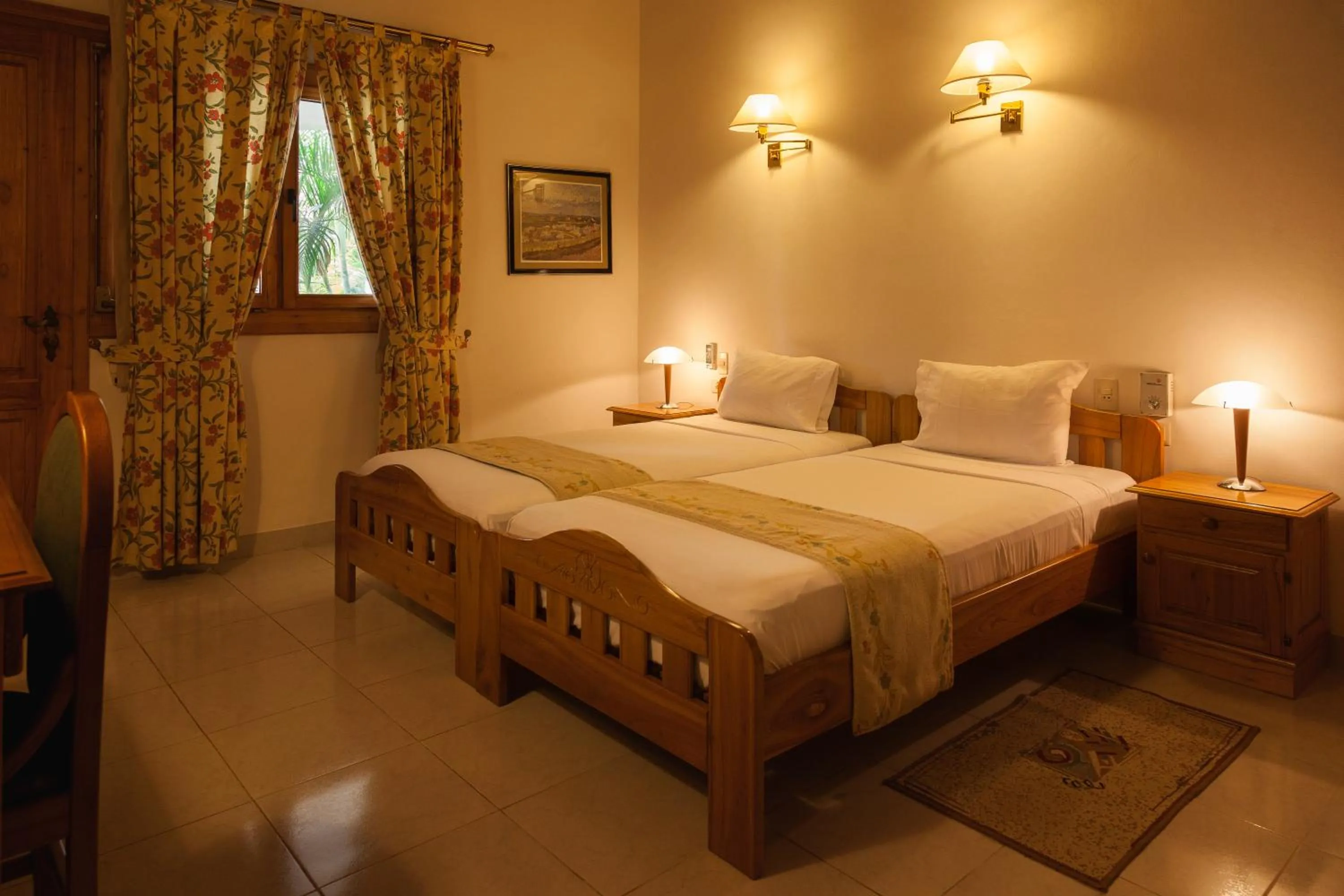 Bedroom, Bed in Hotel Westfalenhaus