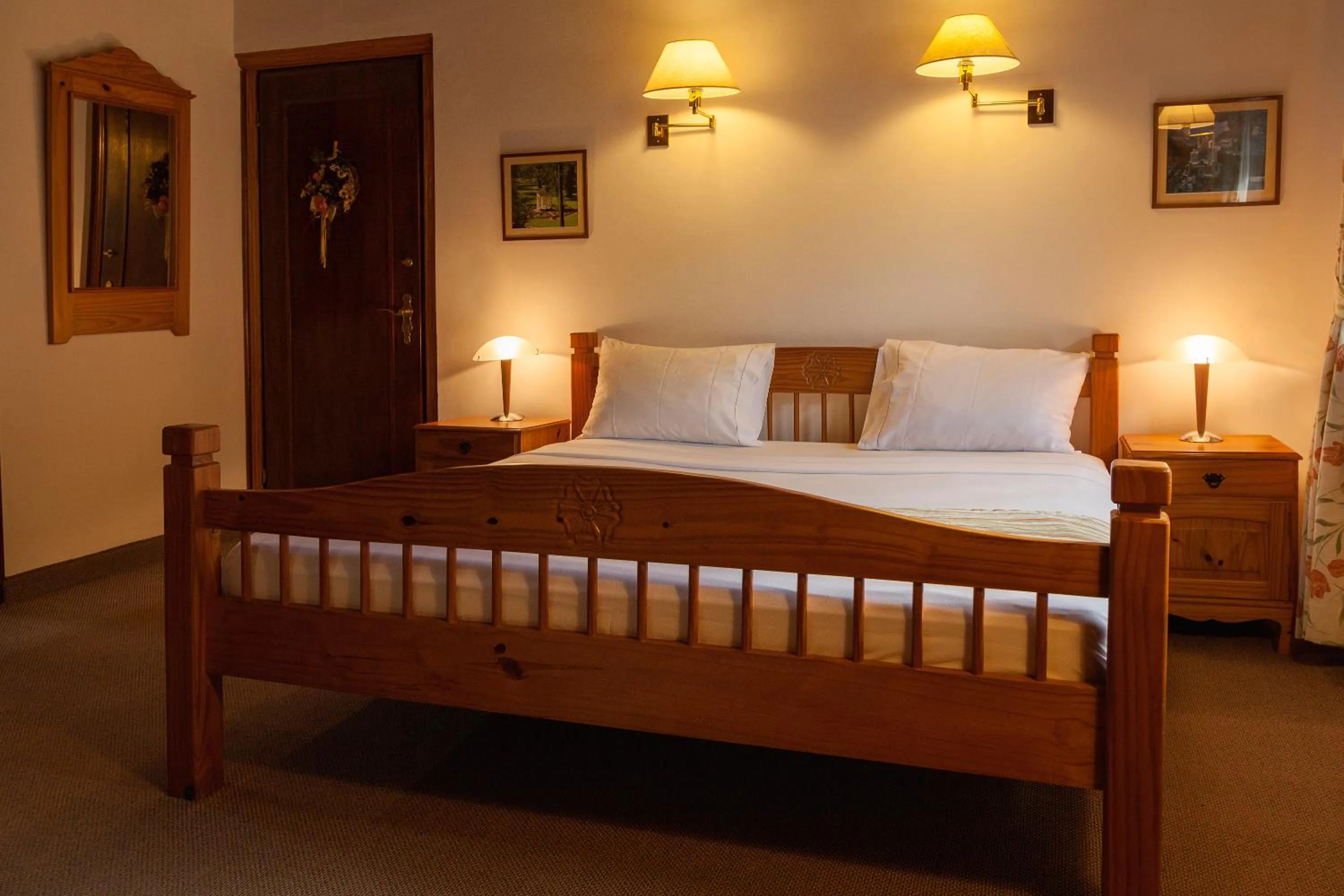 Bedroom, Bed in Hotel Westfalenhaus