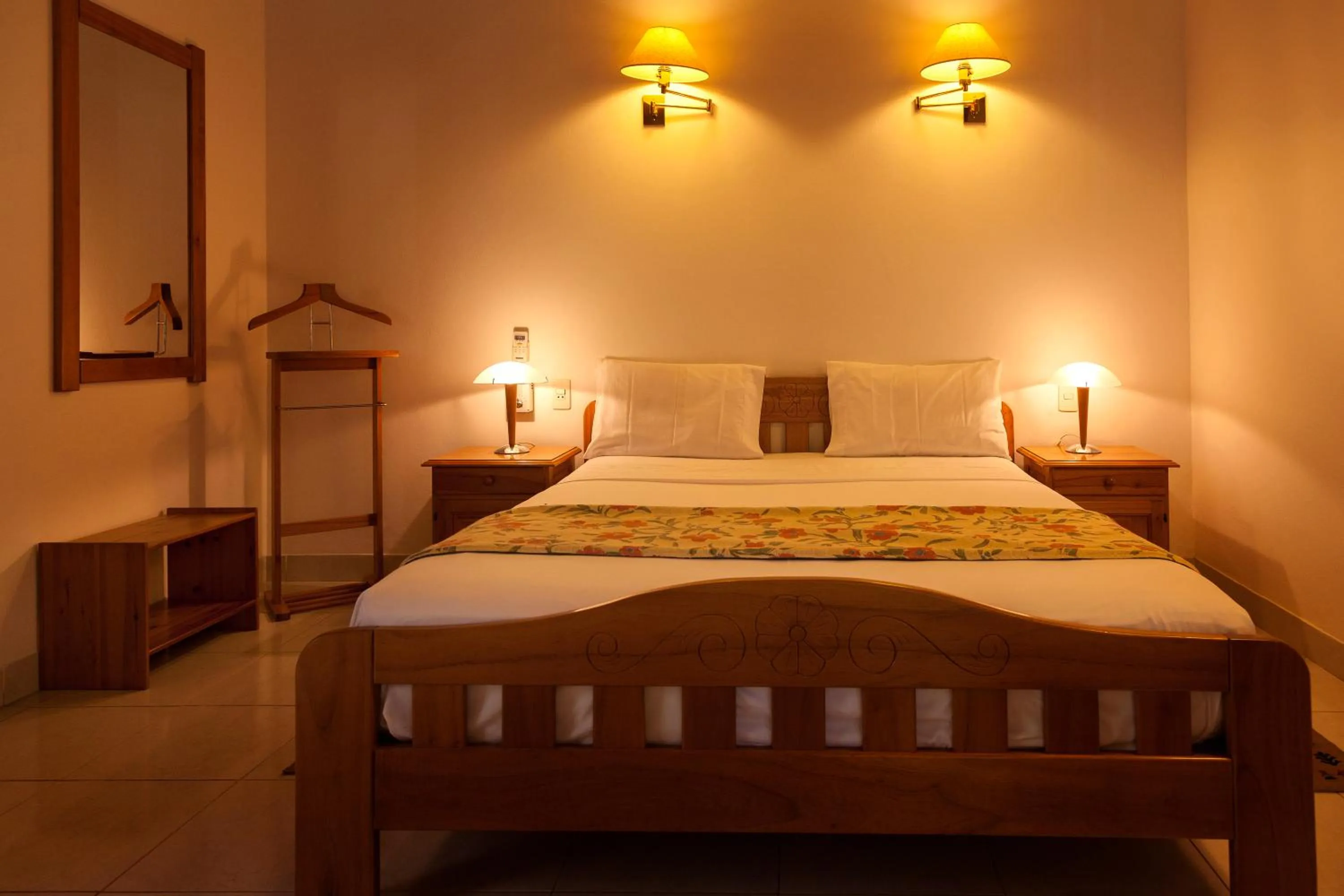 Bedroom, Bed in Hotel Westfalenhaus