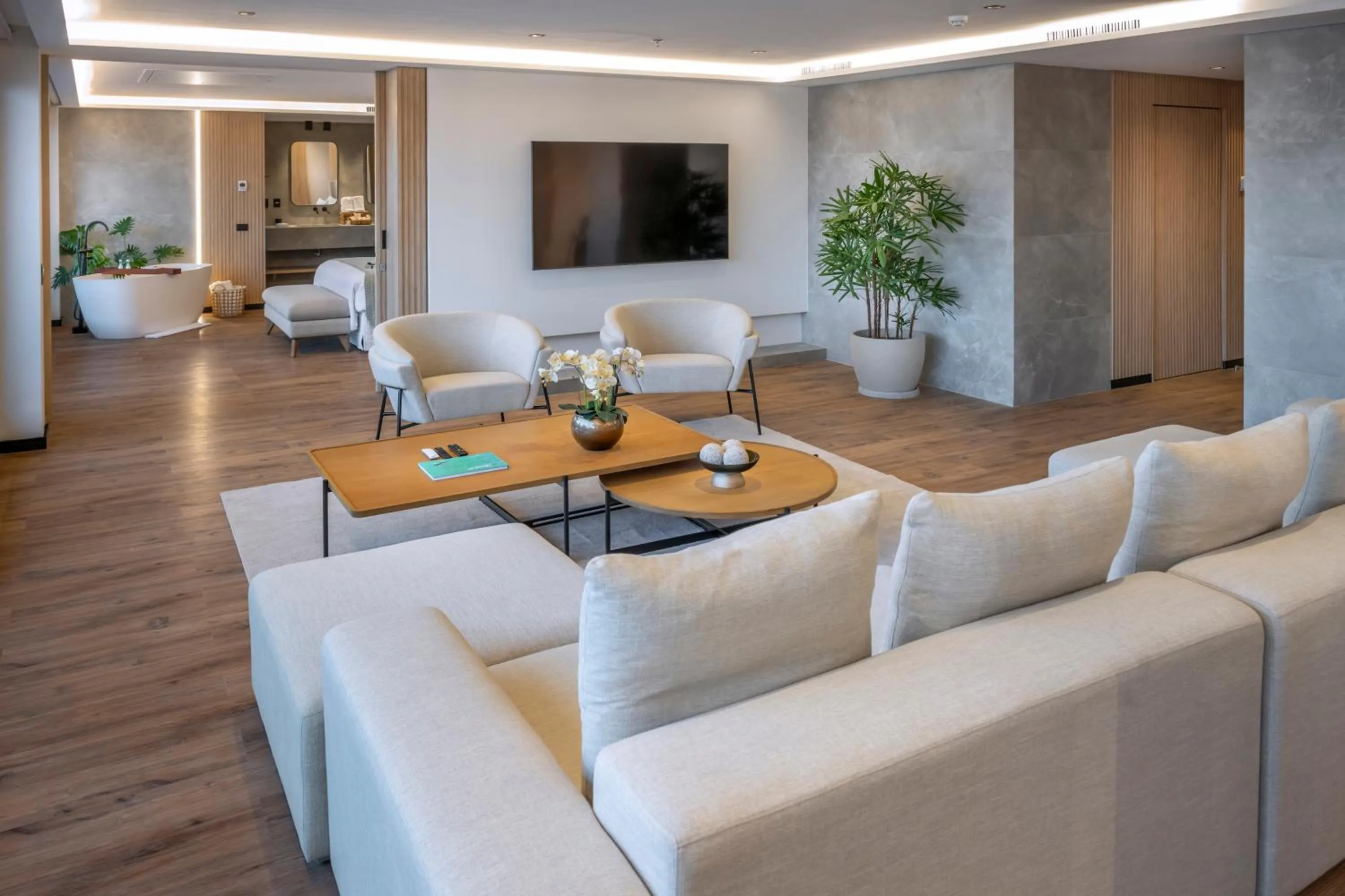 Living room in SERHS Experience Suítes