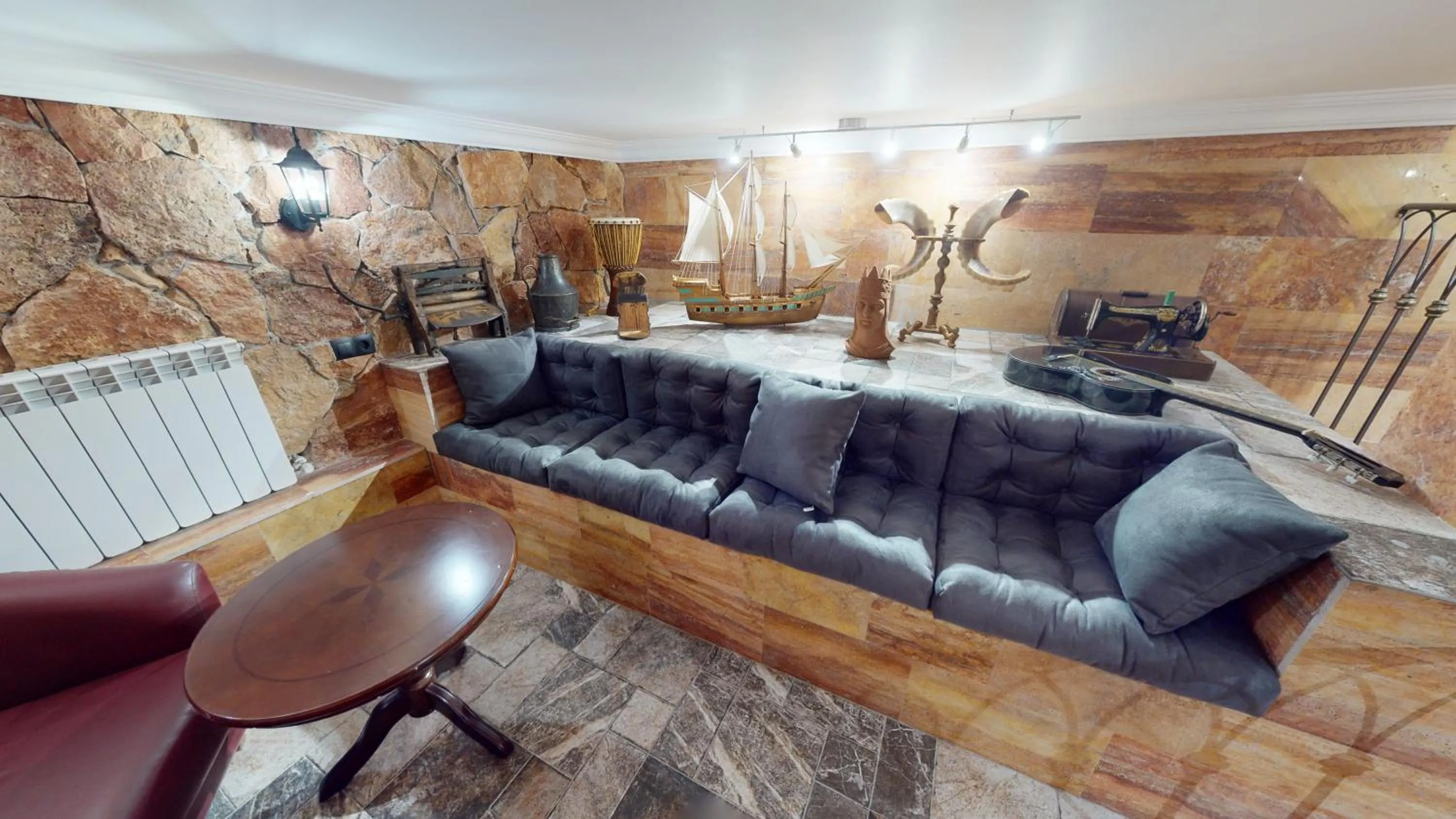 Living room in Aspar Boutique Hotel