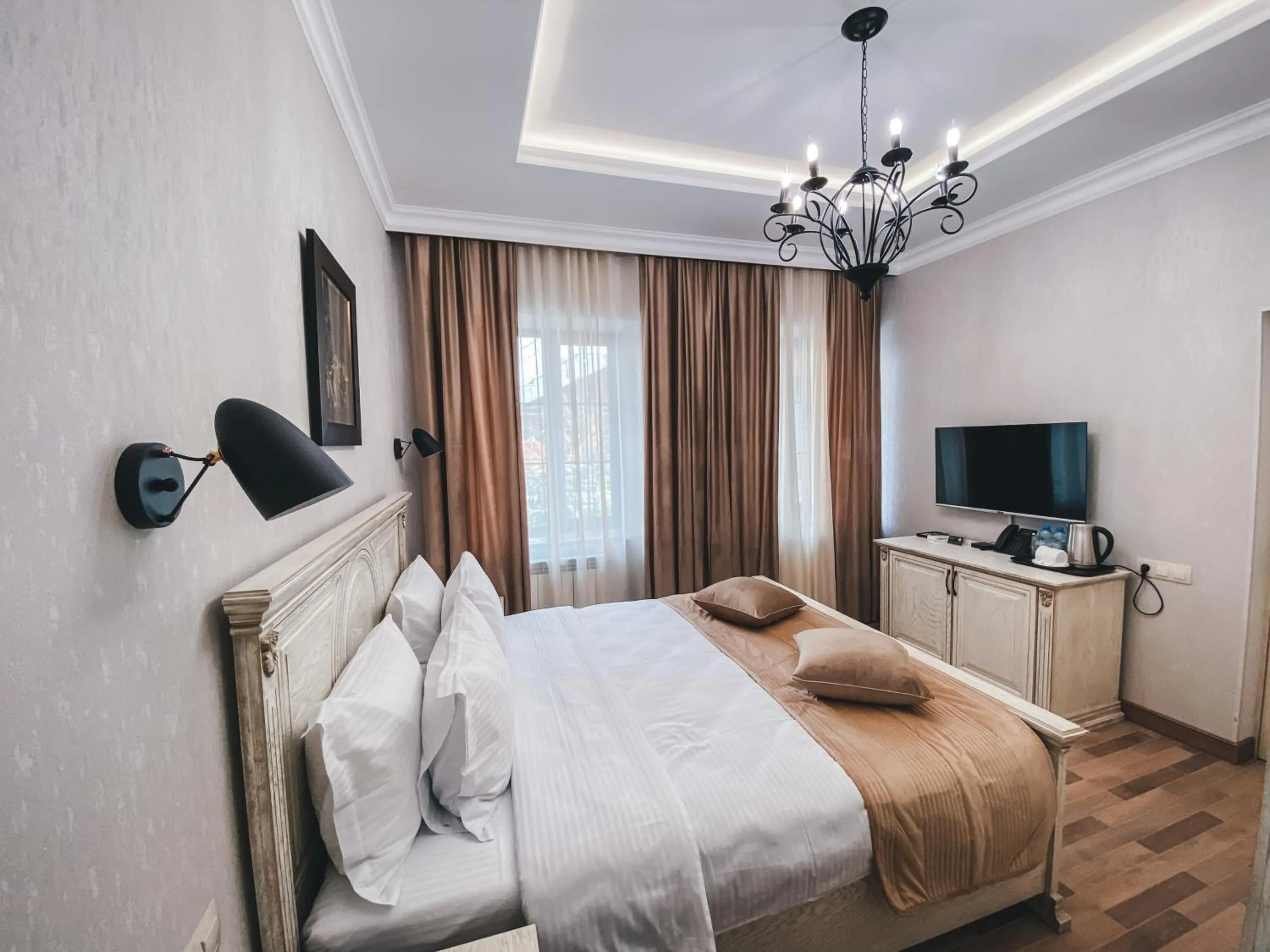 Bed in Aspar Boutique Hotel