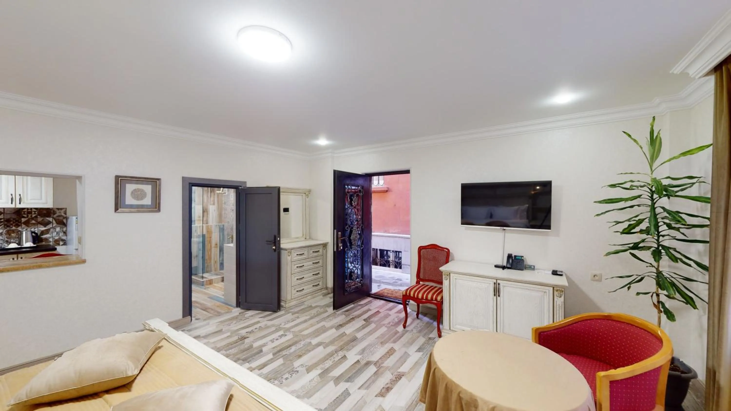 TV and multimedia in Aspar Boutique Hotel