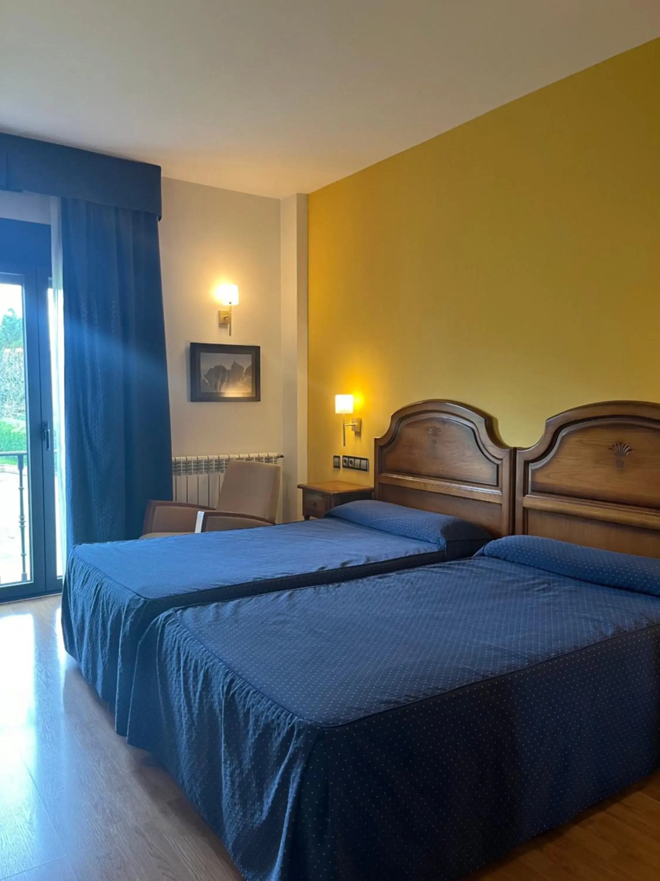 Twin Room in Hotel Cristina Twin Room in Hotel Cristina