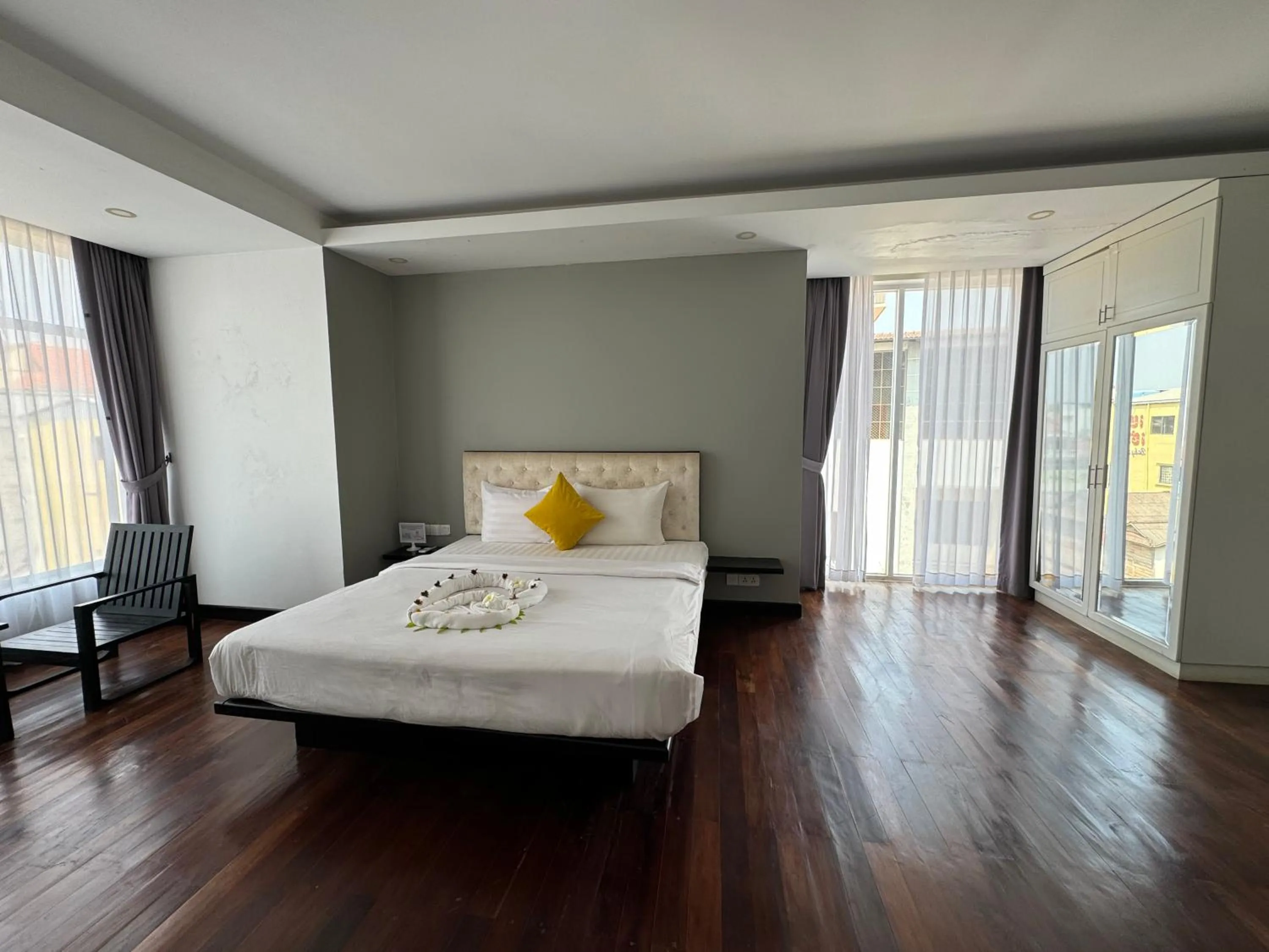 Bedroom, Bed in Flex Urban Family Villa Hotel