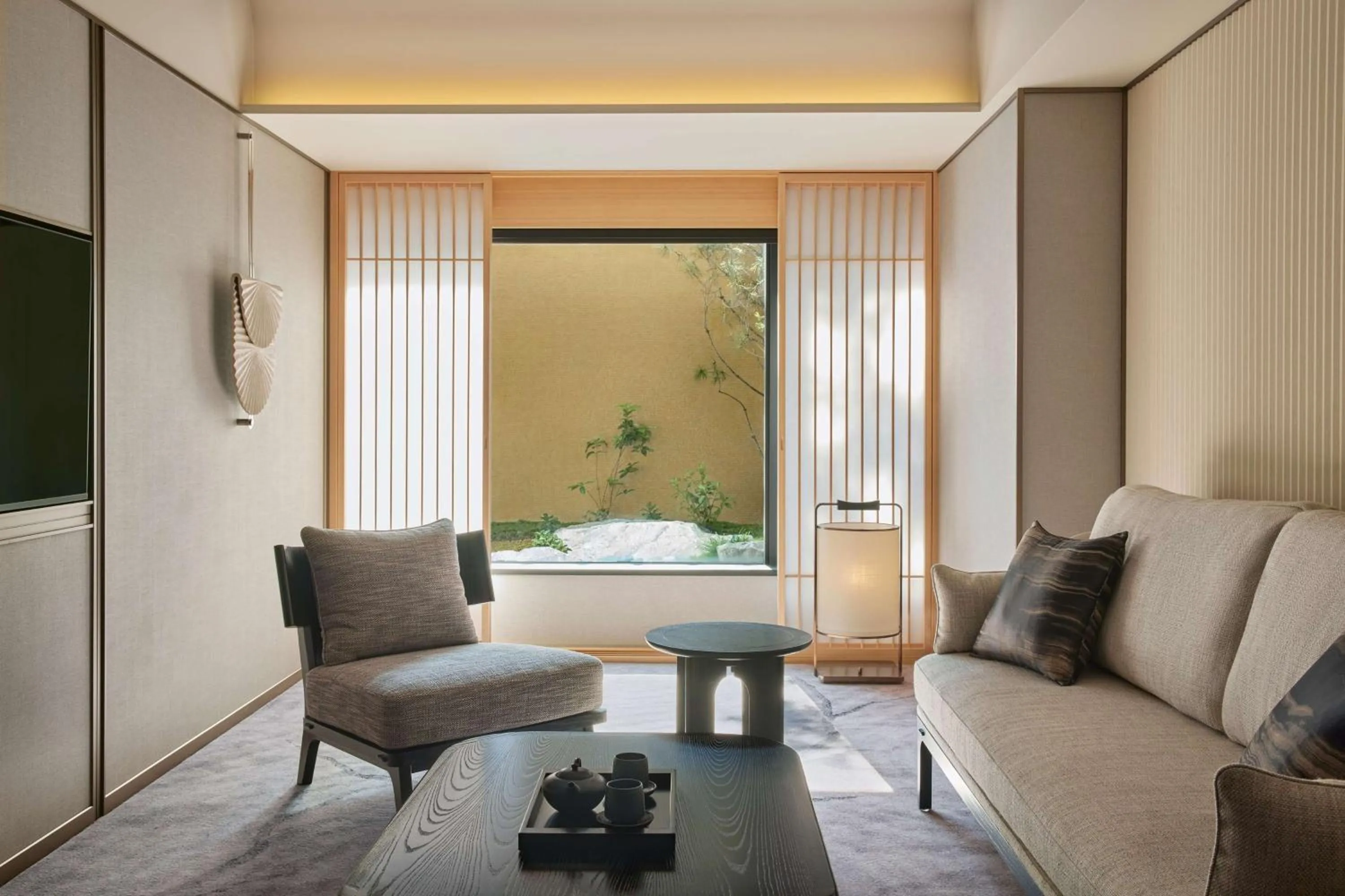 Photo of the whole room in Dusit Thani Kyoto