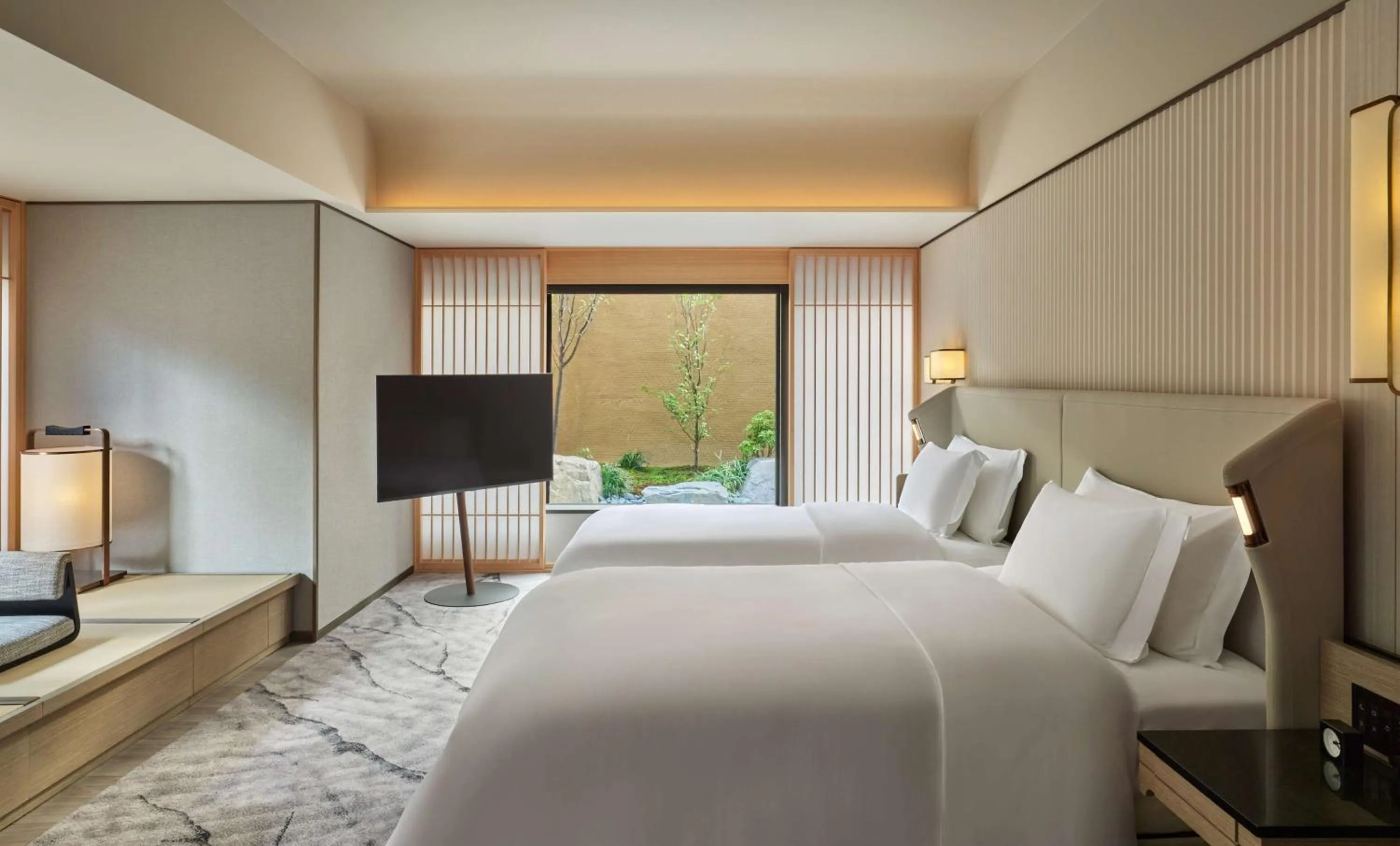 Photo of the whole room, Bed in Dusit Thani Kyoto