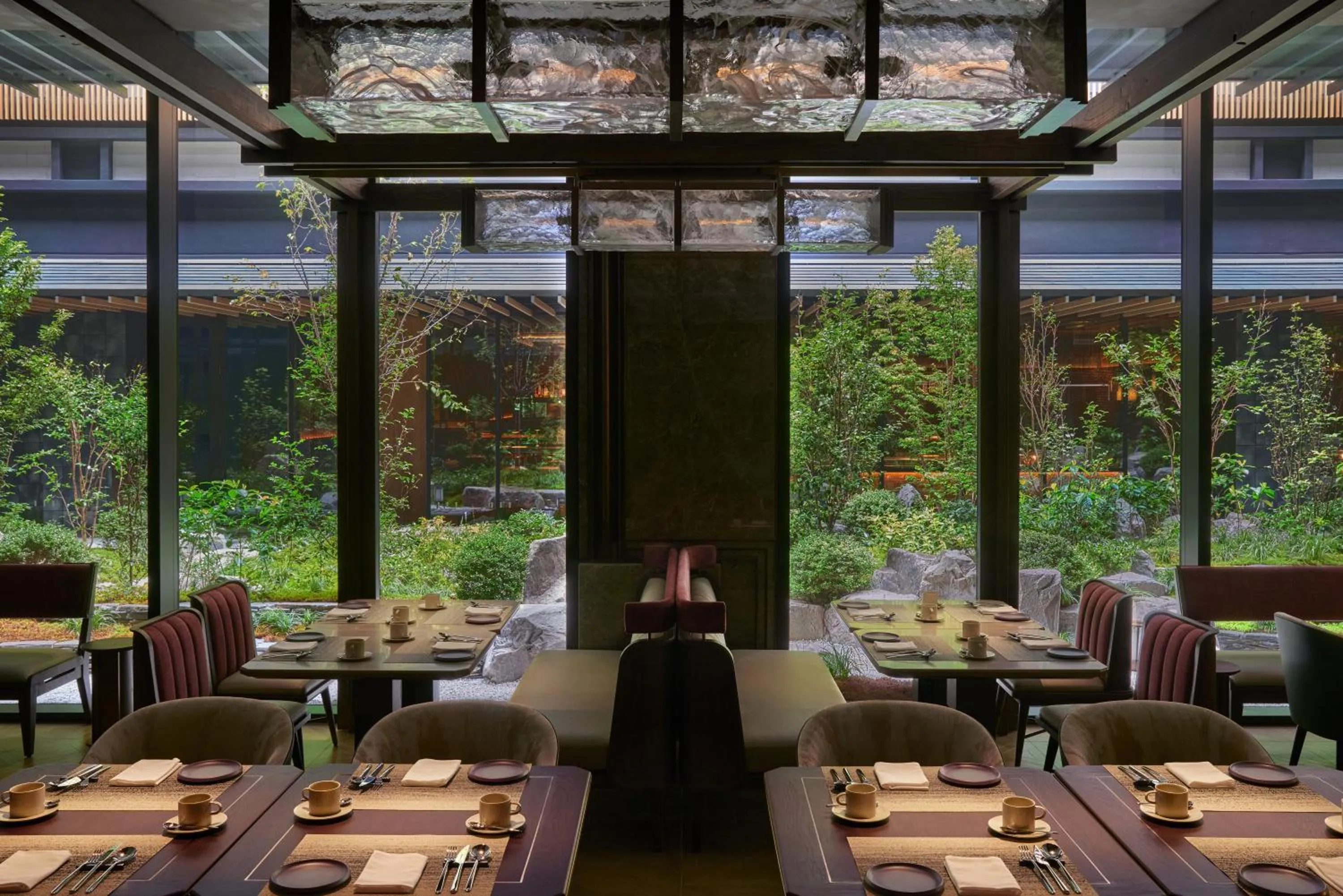 Restaurant/places to eat in Dusit Thani Kyoto