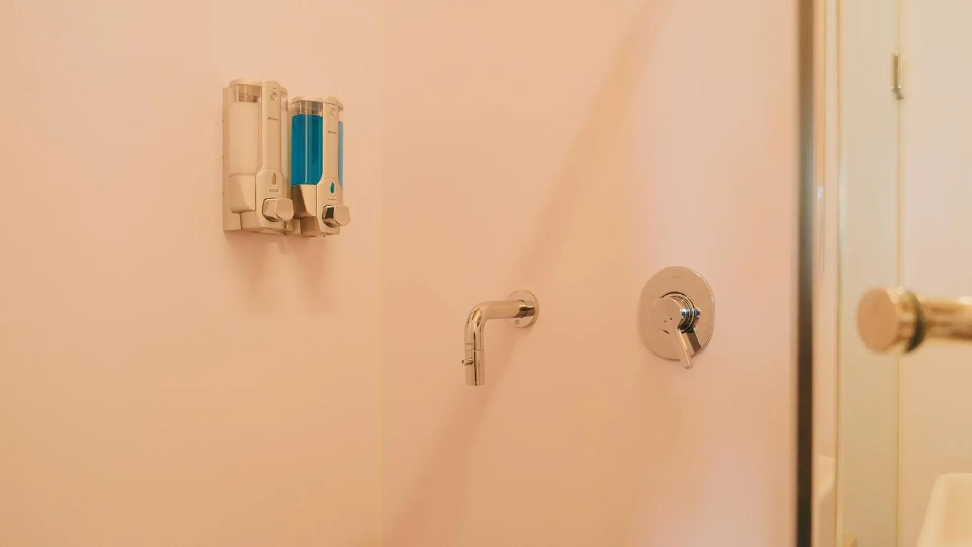 Bobocabin Madasari, Pangandaran