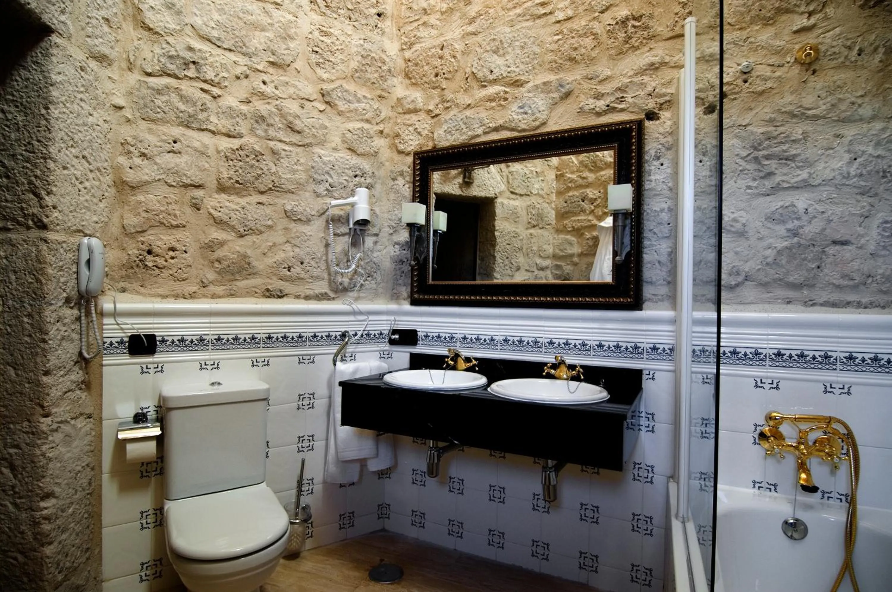 Bathroom in Señorio de Olmillos