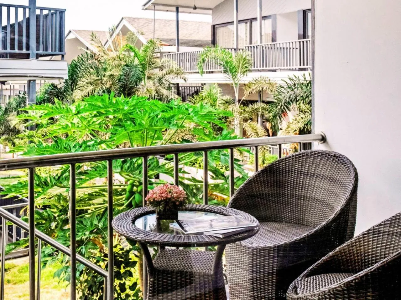 Seating area in Dallas Beach Resorts Ashvem Beach