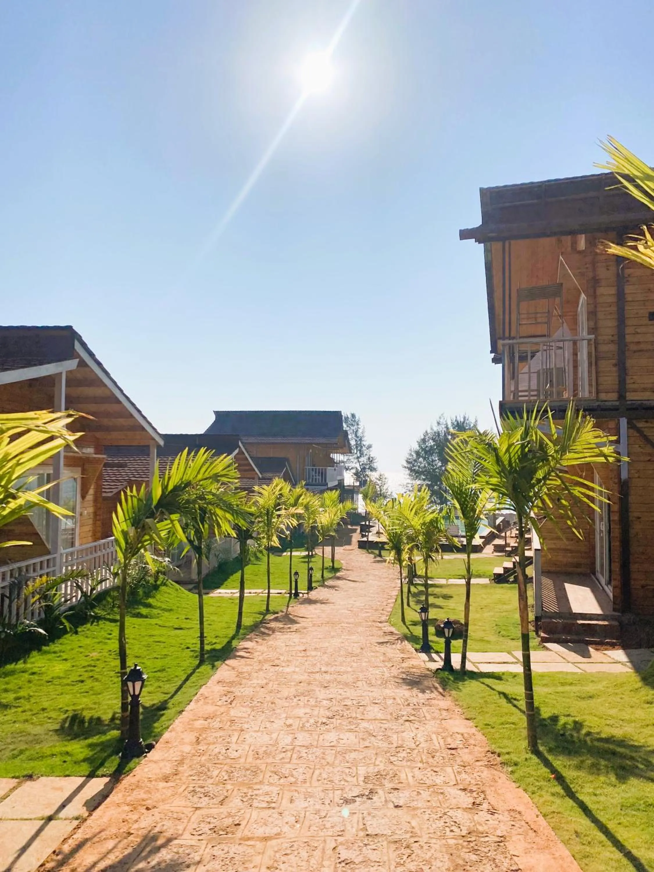 Garden in Dallas Beach Resorts Ashvem Beach