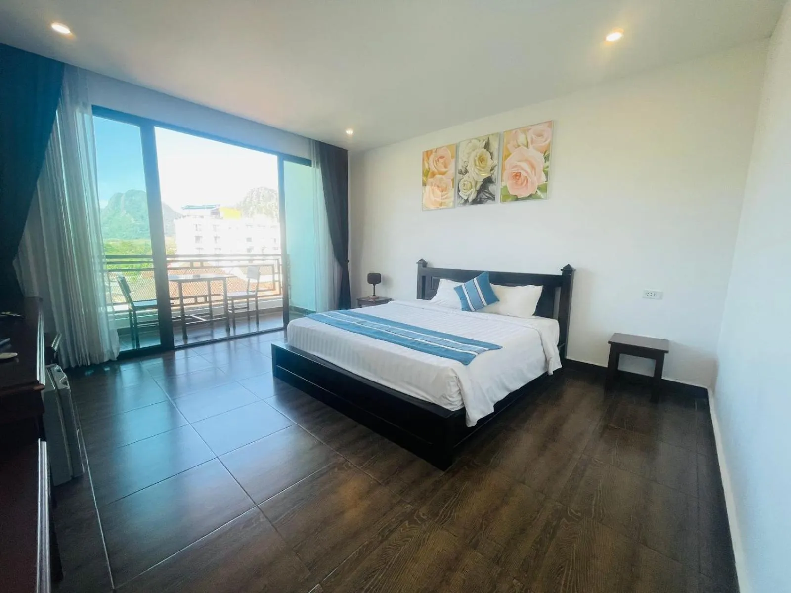 Bed in VANG VIENG TOPVIEW HOTEL