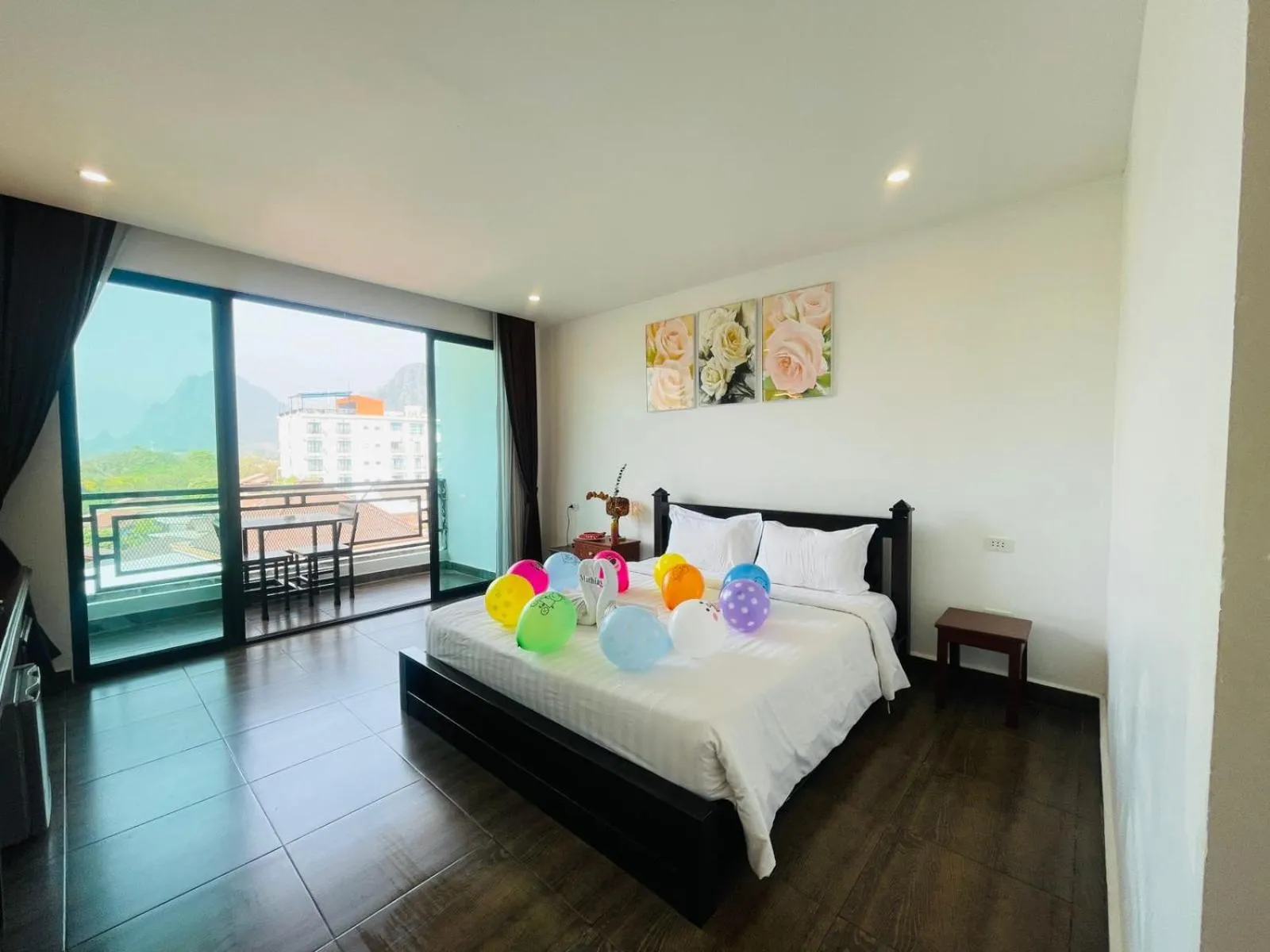 Bed in VANG VIENG TOPVIEW HOTEL