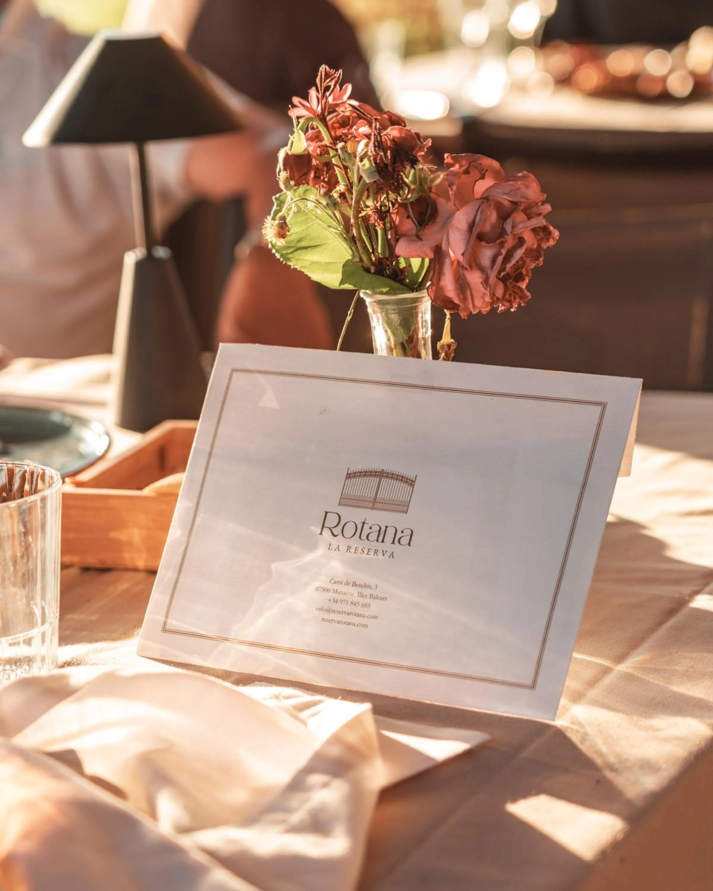 Restaurant/places to eat in Reserva Rotana Golf Resort