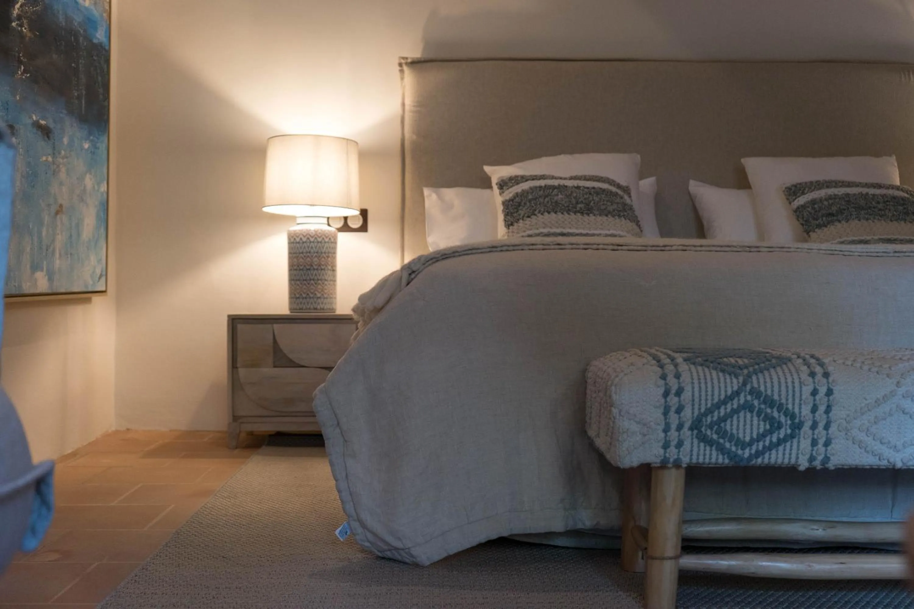 Bed in Reserva Rotana Golf Resort