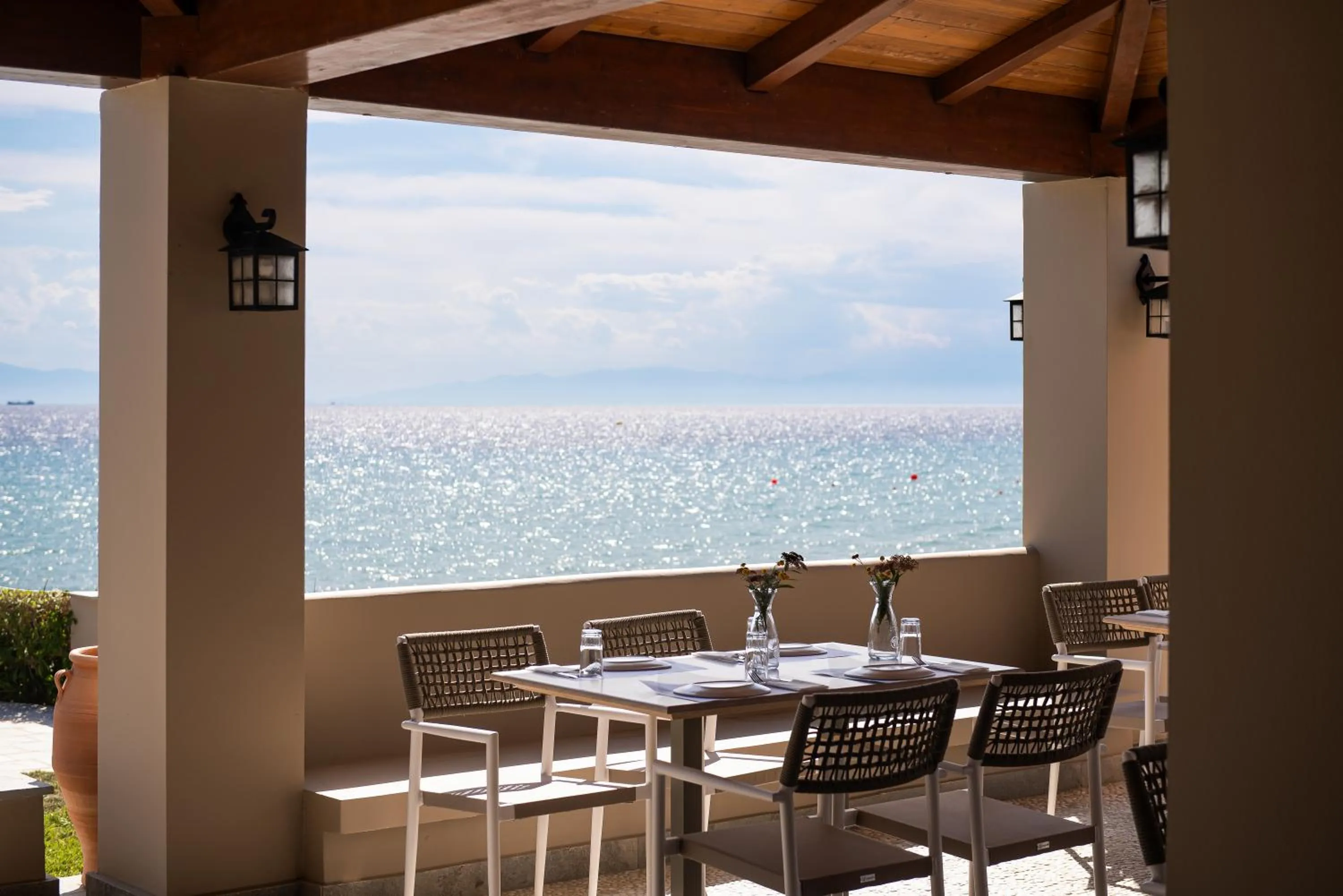 Dining area in Simantro Resort