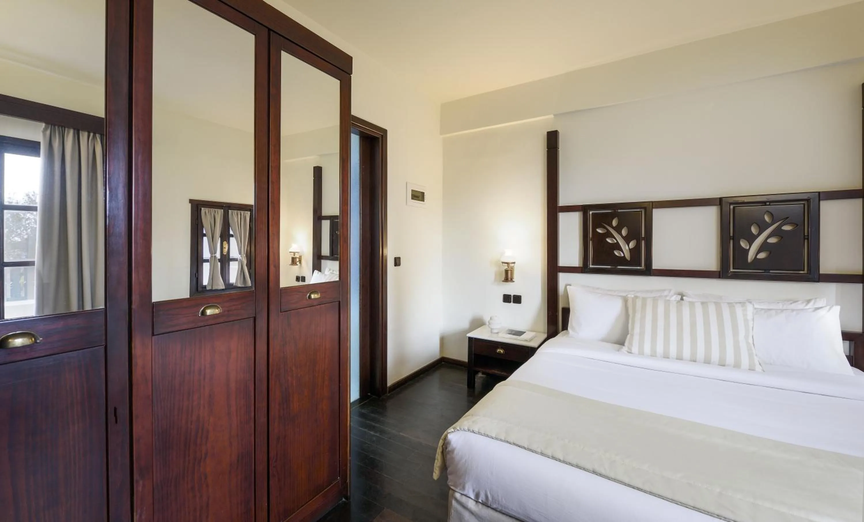 Bed in Simantro Resort