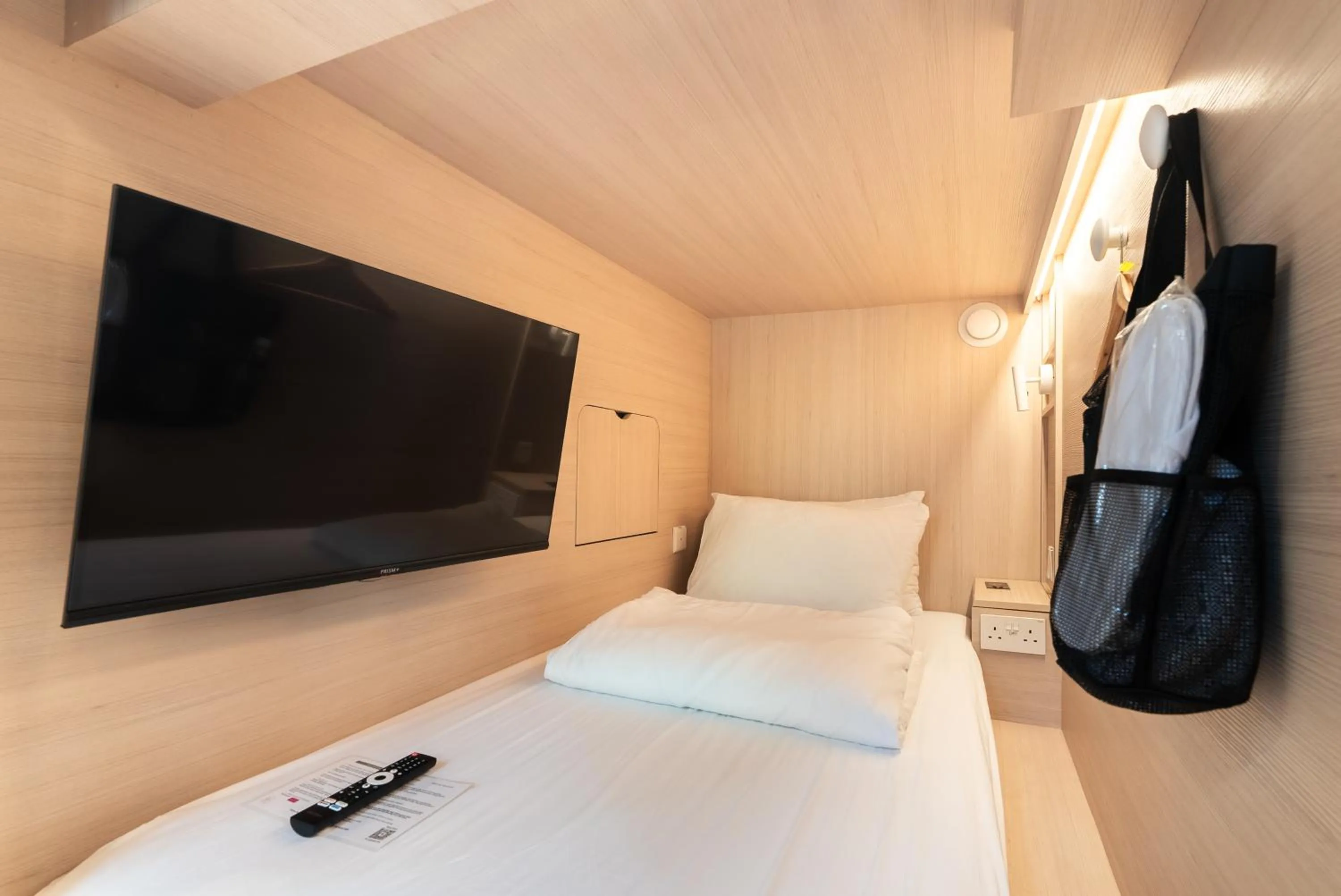 Bed in Jyu Capsule Hotel