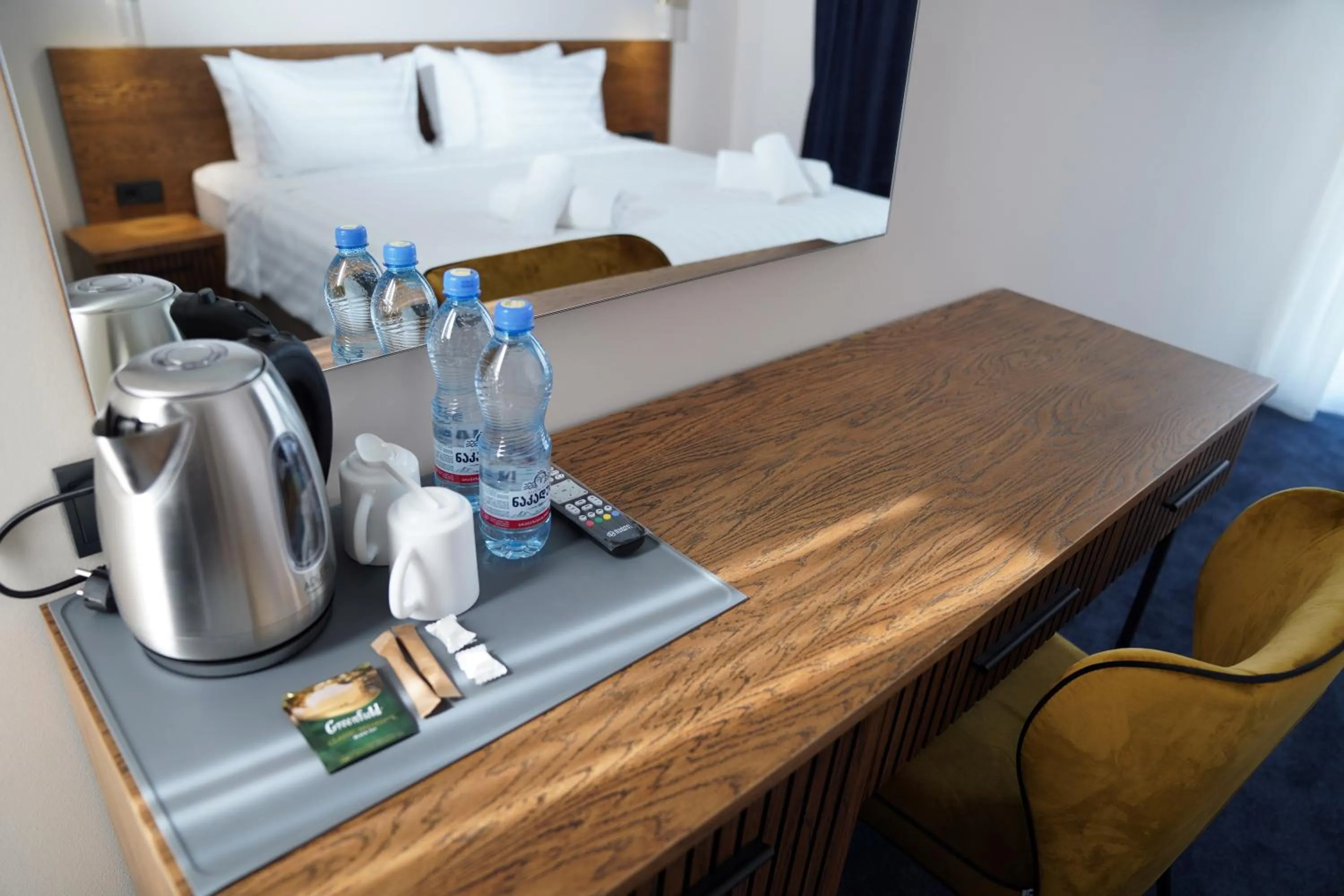 Coffee/tea facilities in Hotel Tiflisi Inn