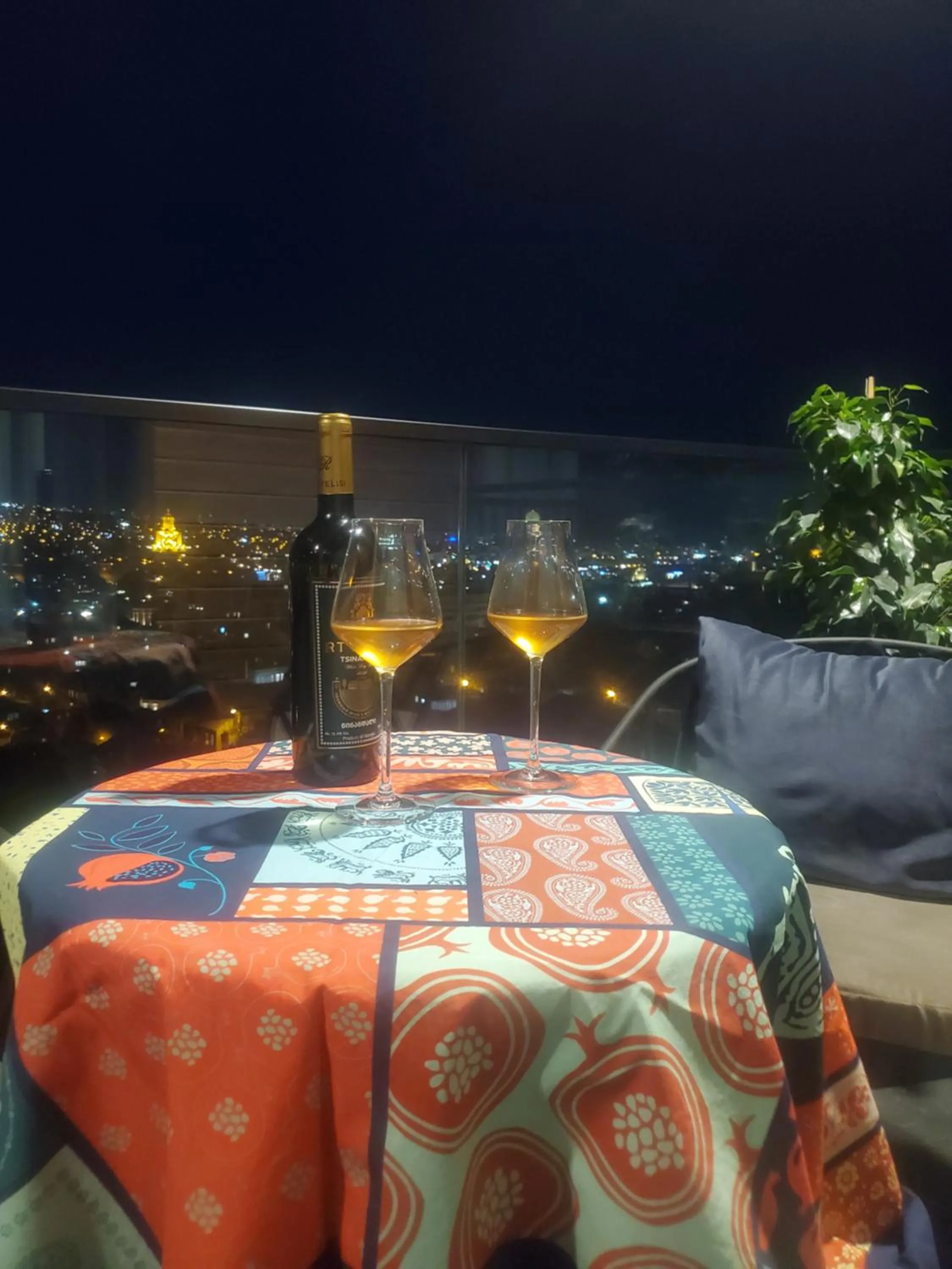 Patio in Hotel Tiflisi Inn