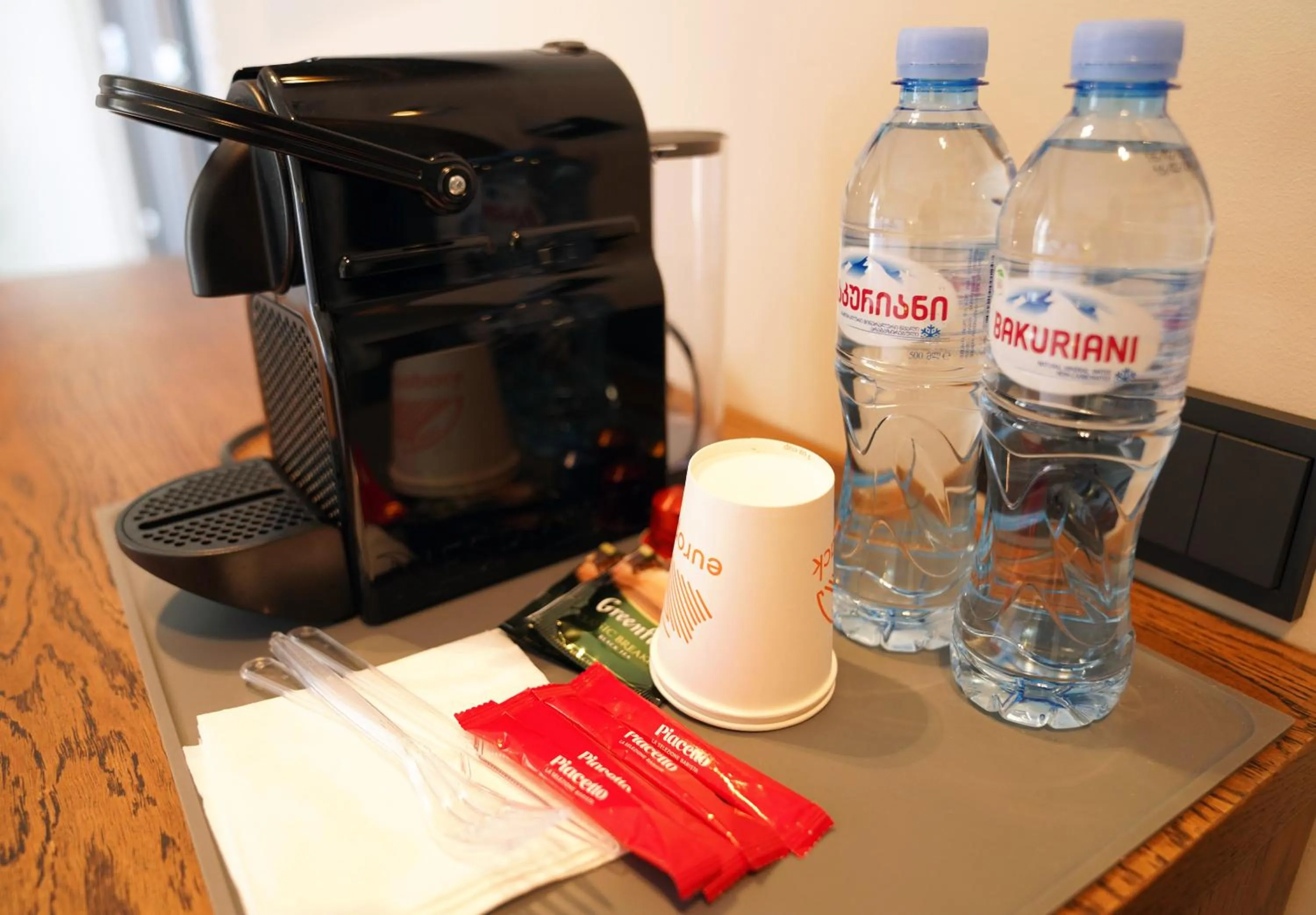 Coffee/tea facilities in Hotel Tiflisi Inn