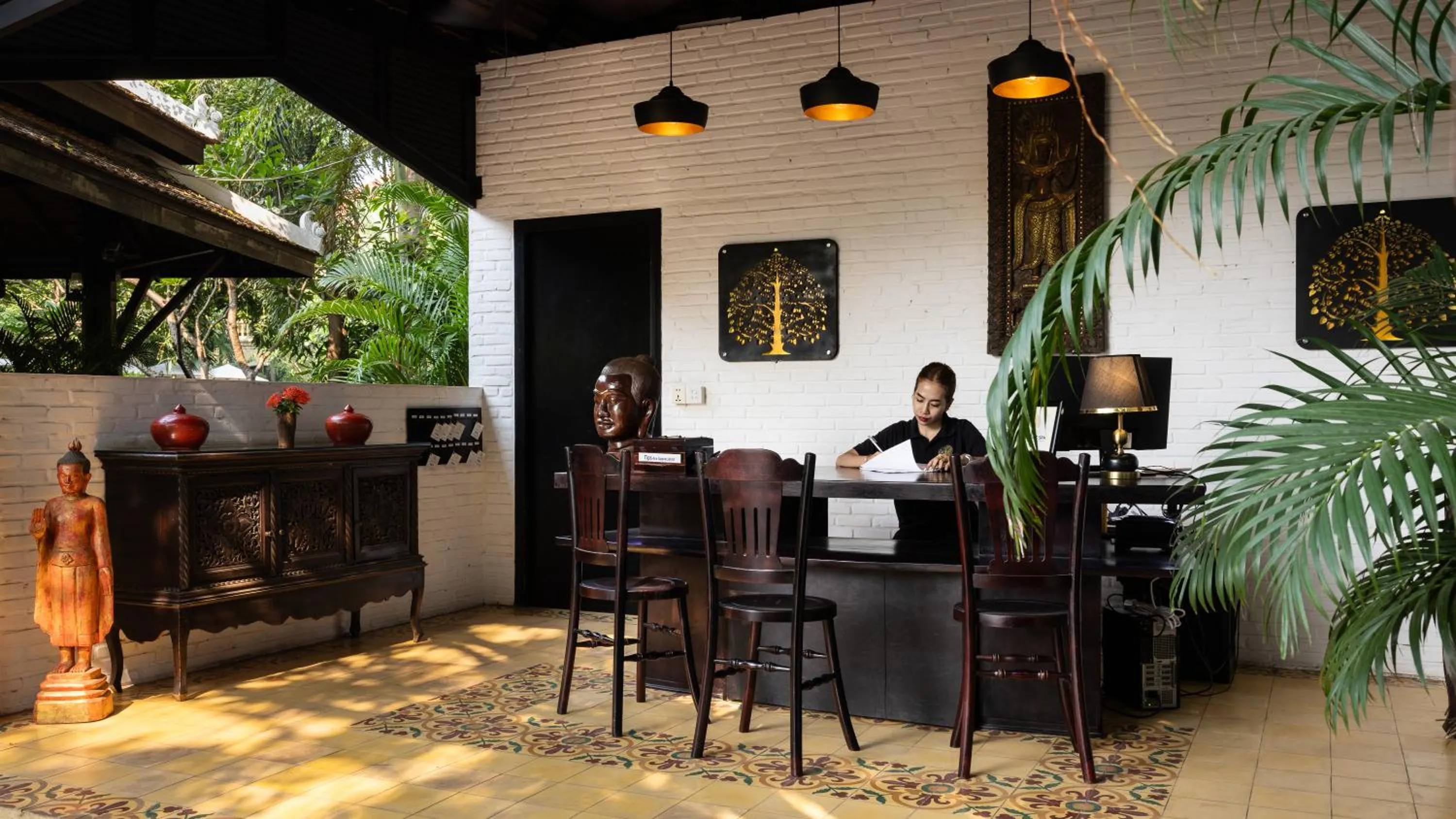 Property building in Pavillon d'Orient Boutique Hotel