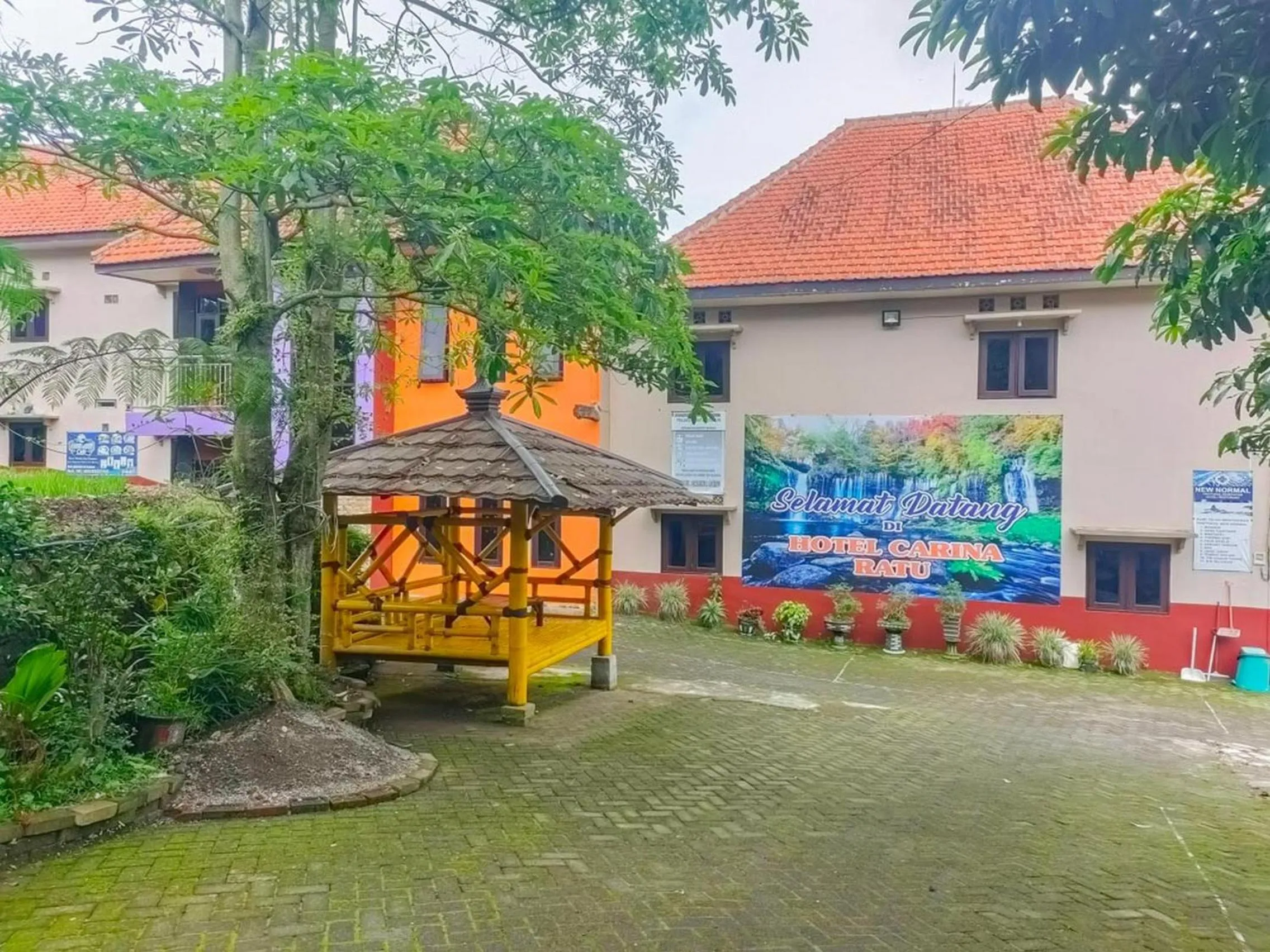 Property building in RedDoorz at Pacet Mojokerto