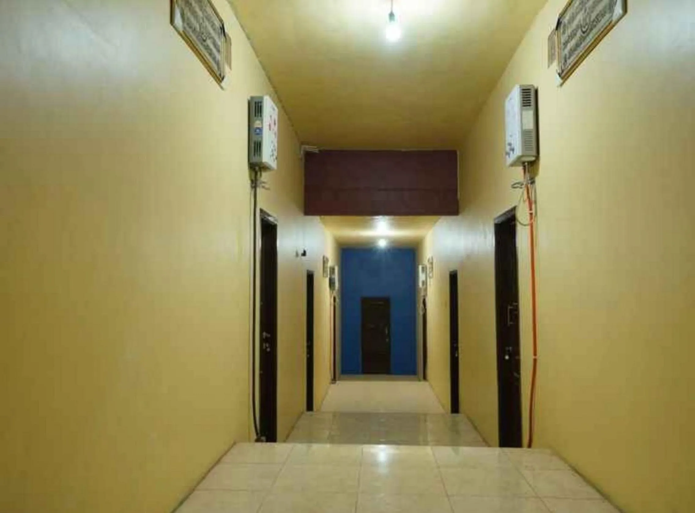 Area and facilities in RedDoorz at Pacet Mojokerto