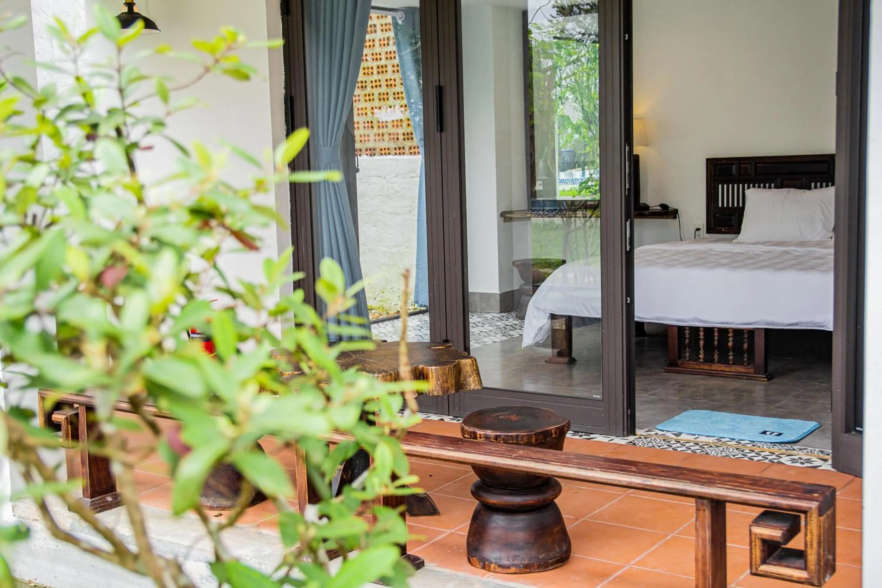 TV and multimedia, Bed in La Y Riverview