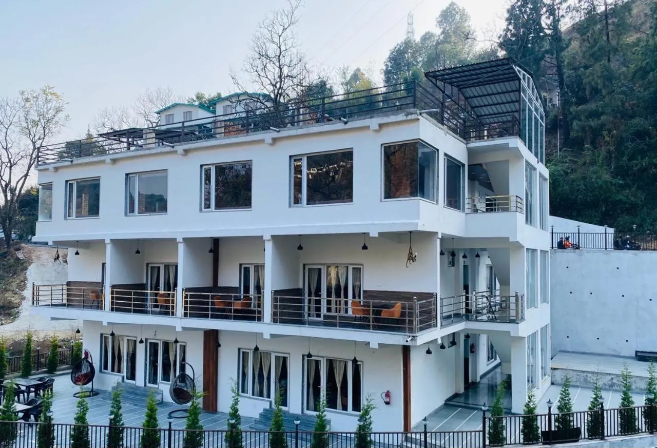 Property building in The Aesthetic Hotel & Restaurant