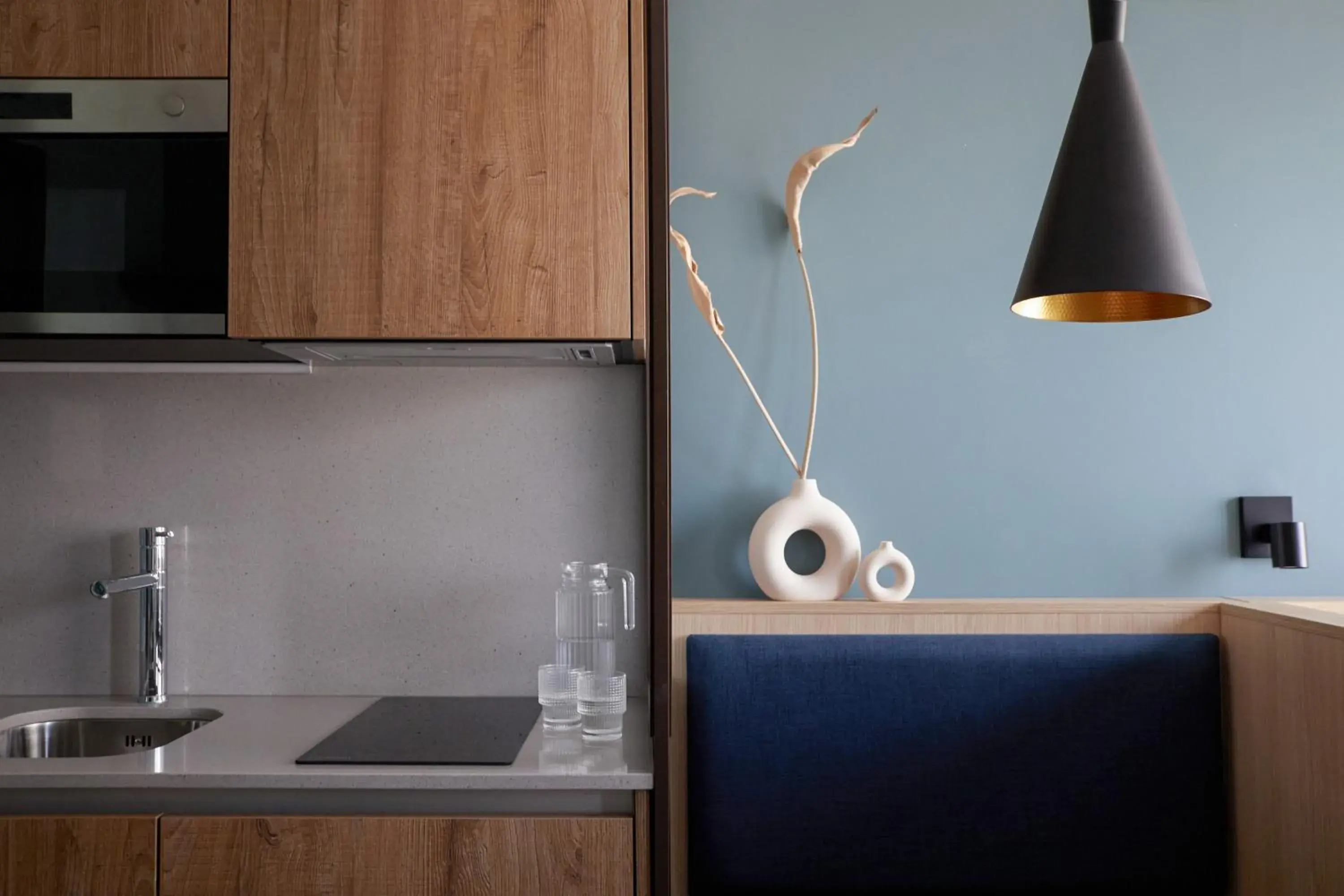 Compact Studio with Kitchen in Bob W London Tower Hill - Studios Compact Studio with Kitchen in Bob W London Tower Hill - Studios