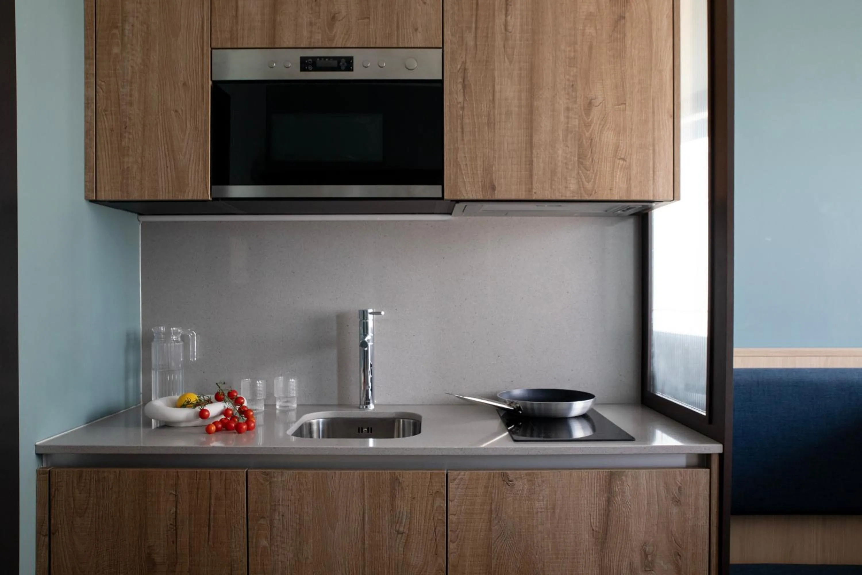 Kitchen or kitchenette in Bob W London Tower Hill - Studios