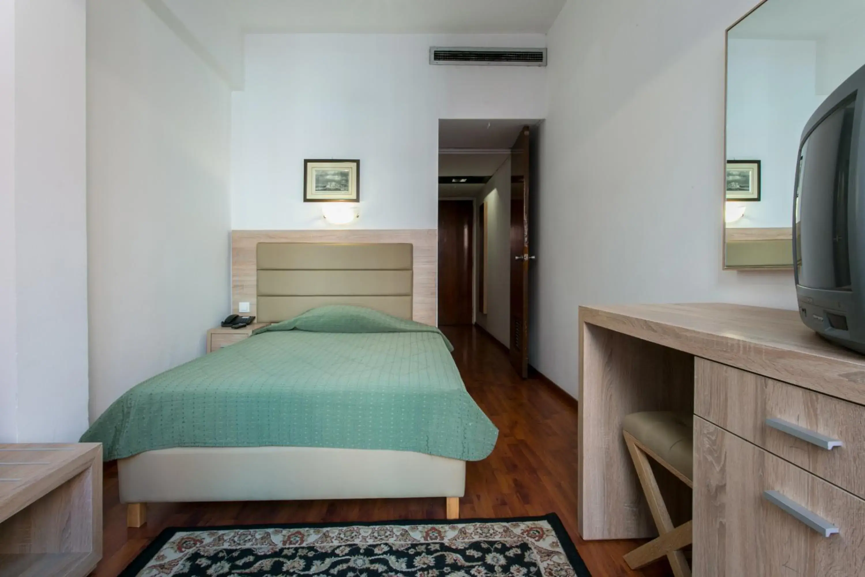 Single Room in Arethusa Hotel Athens Single Room in Arethusa Hotel Athens