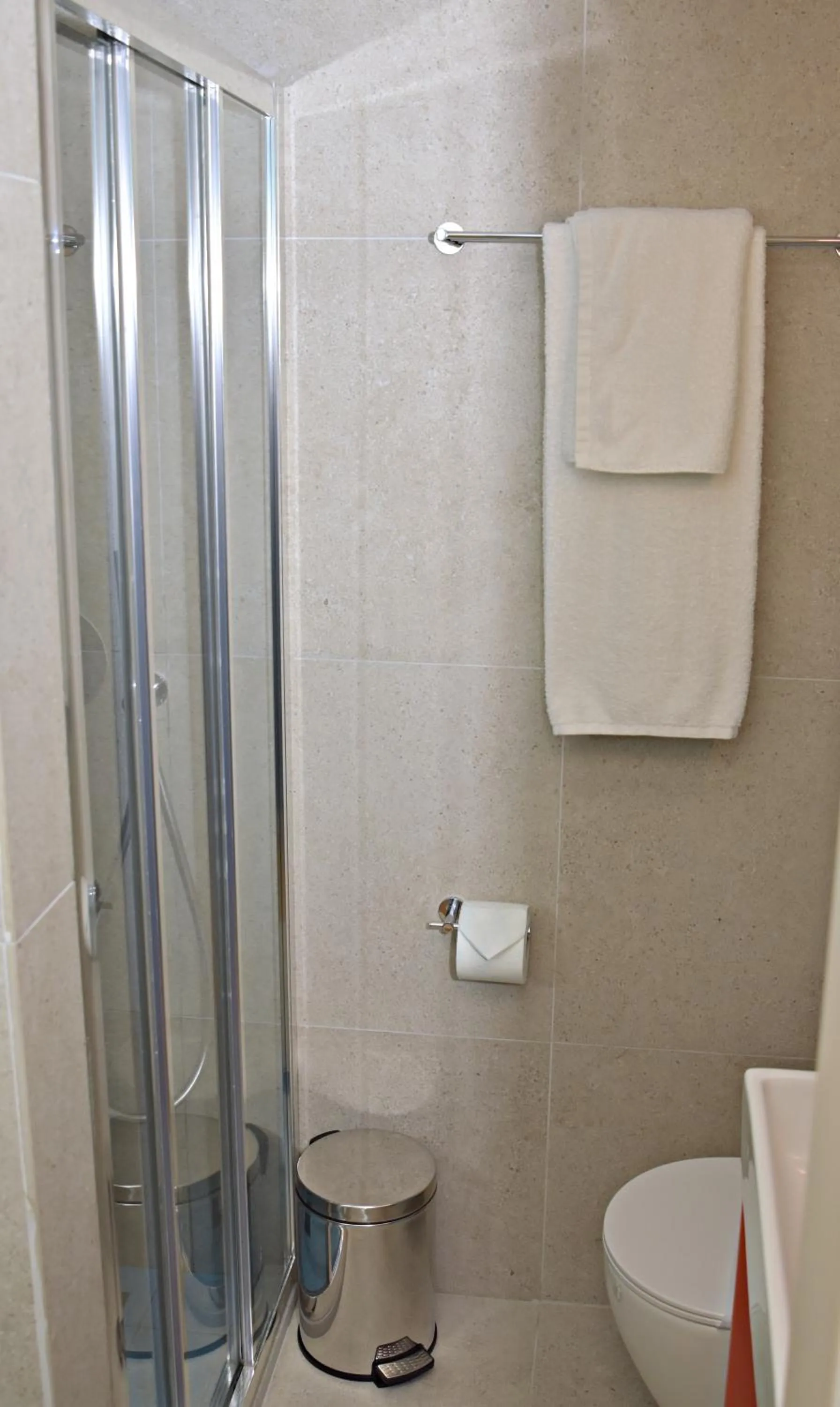 Bathroom in Arethusa Hotel Athens