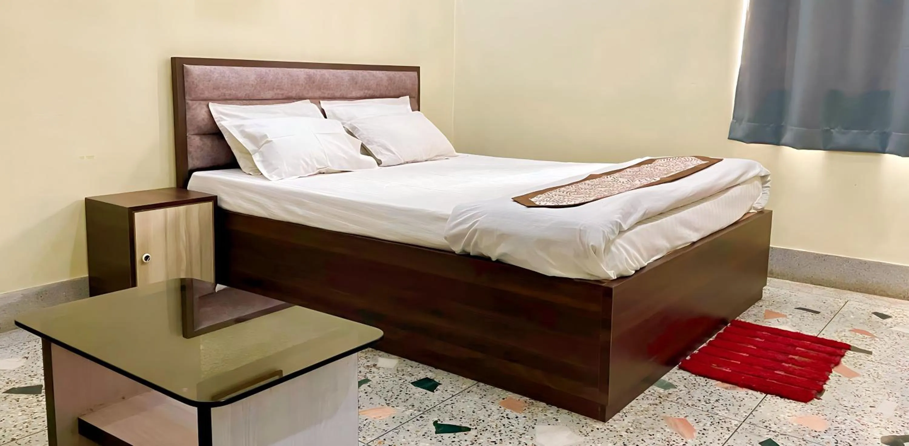 Bedroom, Bed in Hotel Basundhara