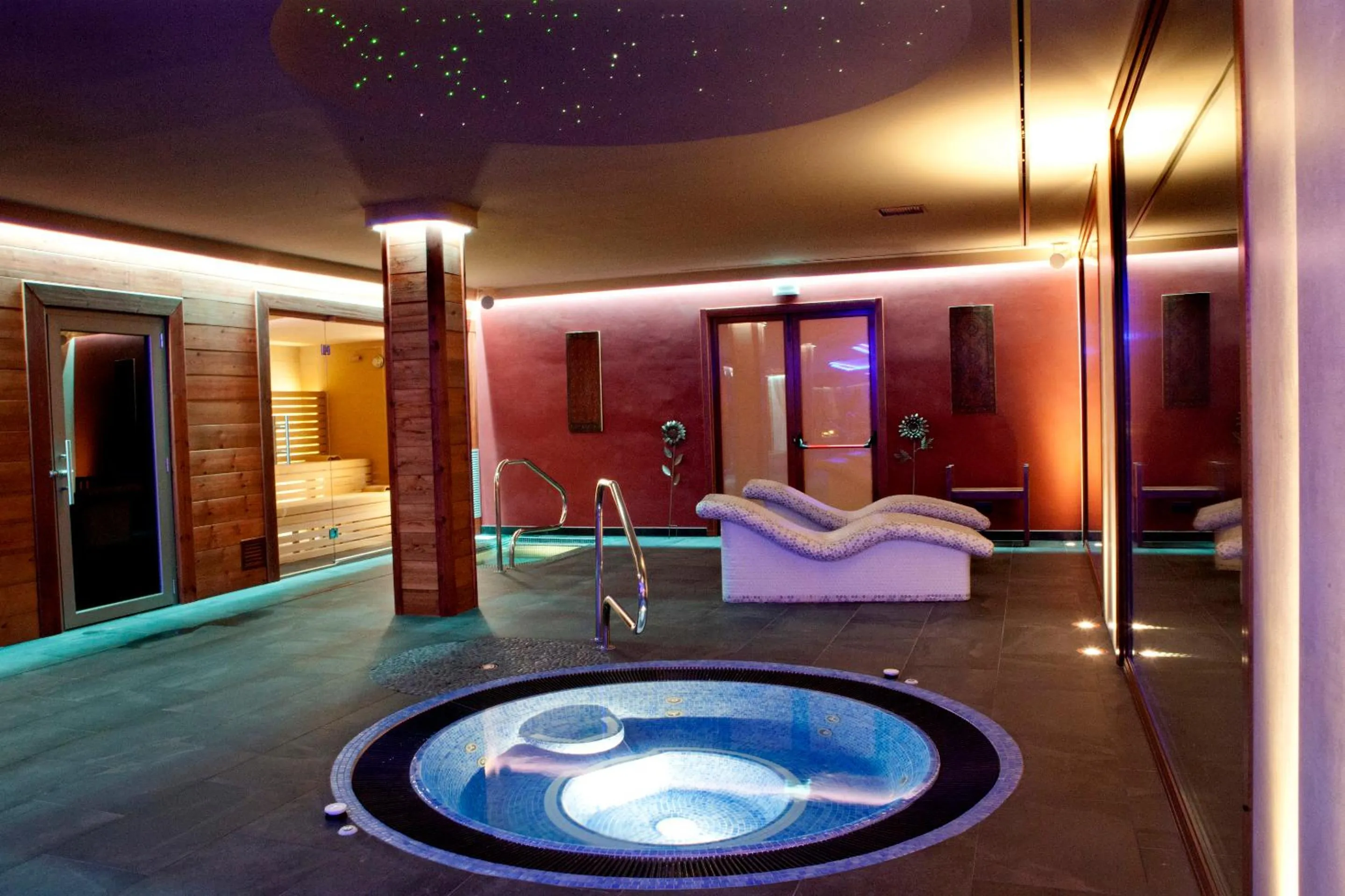 Spa and wellness centre/facilities in Hotel & SPA Peña Montañesa