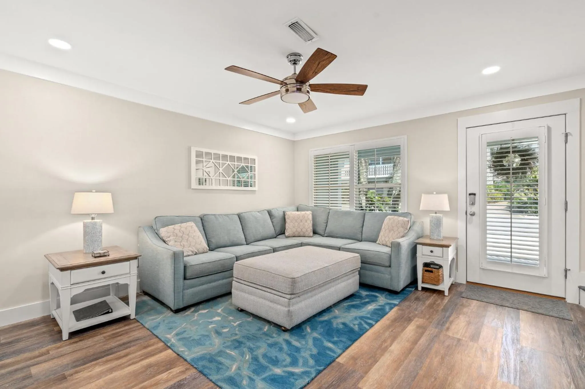 Living room in 140 Feet To White Sandy Beaches! Newly Renovated! Pool! Grill!