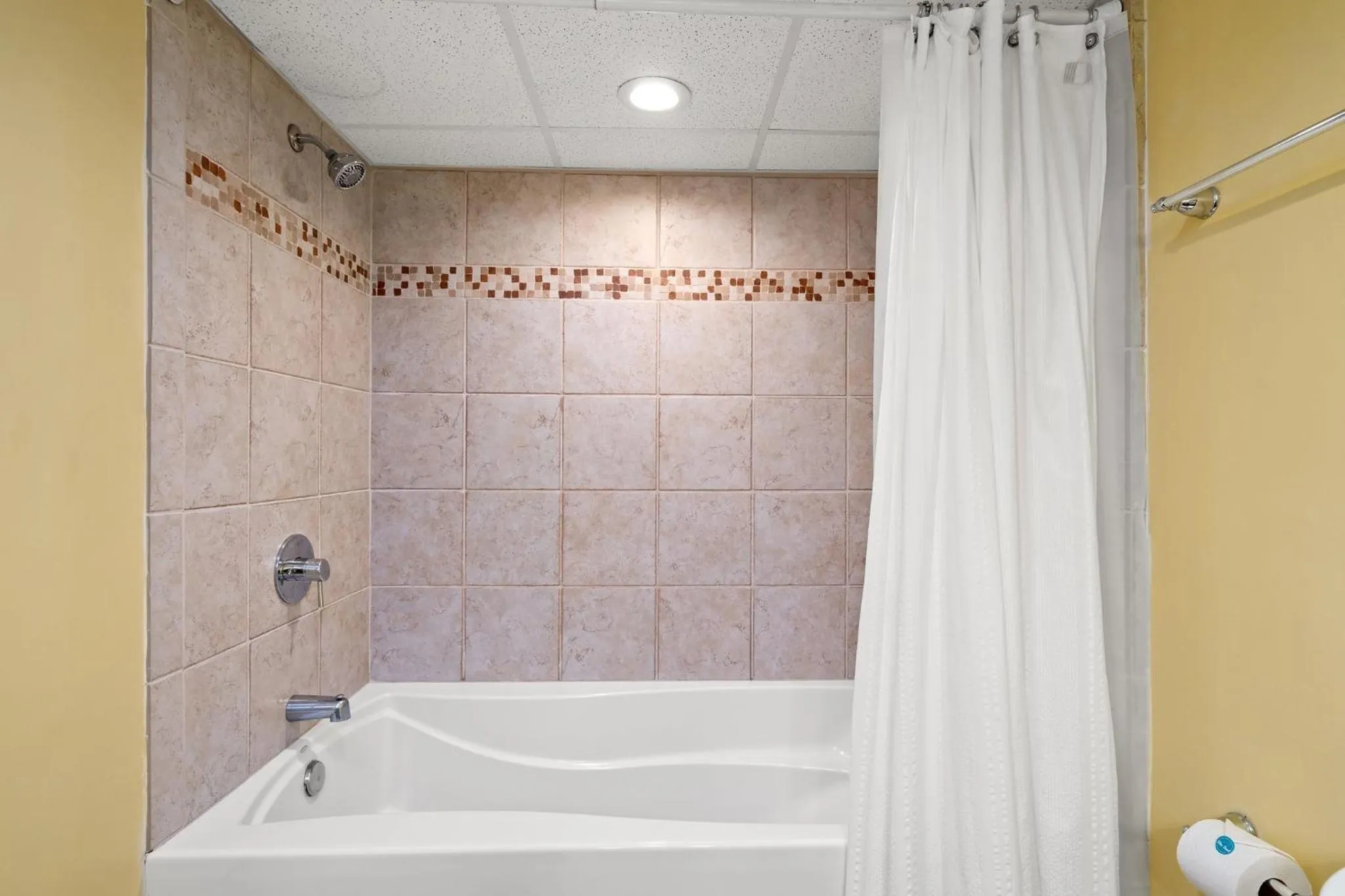 Bathroom in Beautiful Long Beach Condo unit 1-1206! TWO Gulf Masters!